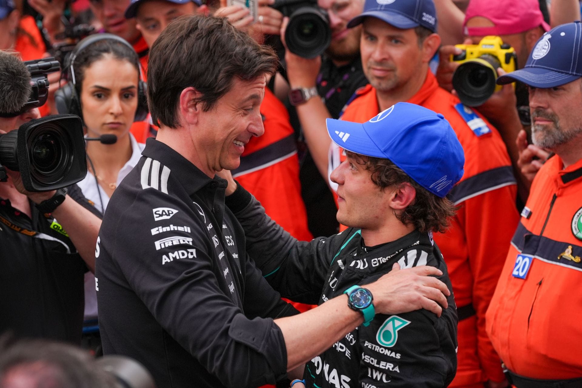 After Max Verstappen, Toto Wolff spotted with Kimi Antonelli as he spends the summer break in Sardinia