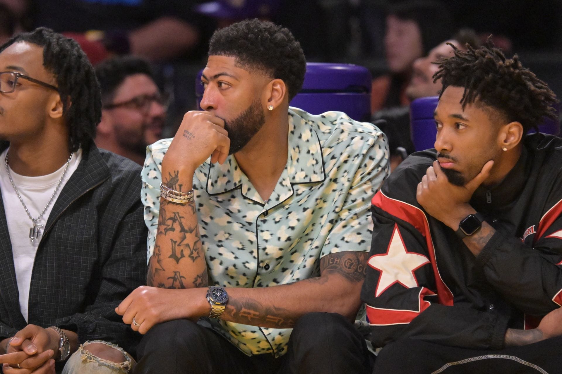 "That blows up Lebron-AD reunion", "Wizards told Warriors to rot in hell" - Fans Stunned as Wizards' Shocking Move Kills Anthony Davis Trade Buzz