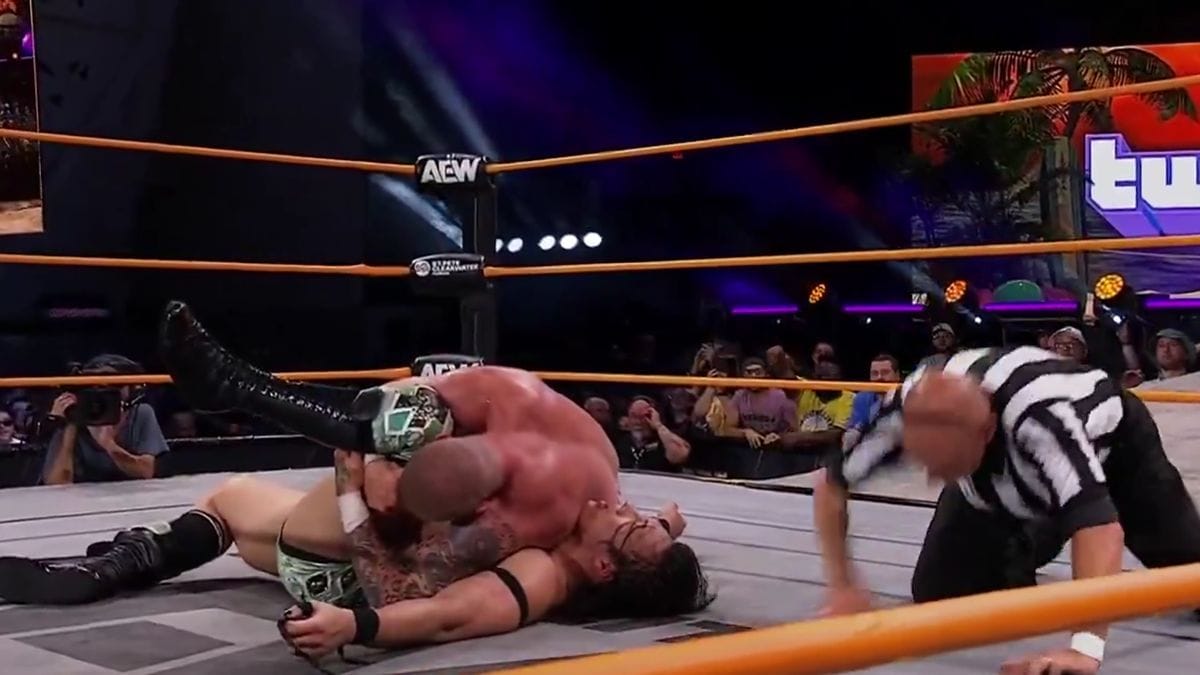 BREAKING: Shocking title change on AEW Dynamite; brand new champion crowned