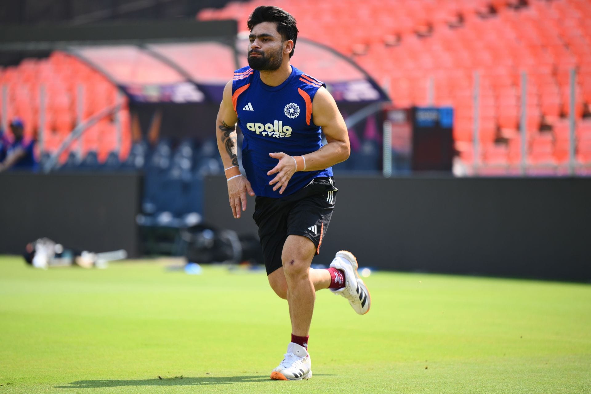 Rinku Singh takes sharp low catch as Tilak Varma strikes with the ball in ZIM vs IND 2026 2nd T20I [Watch]