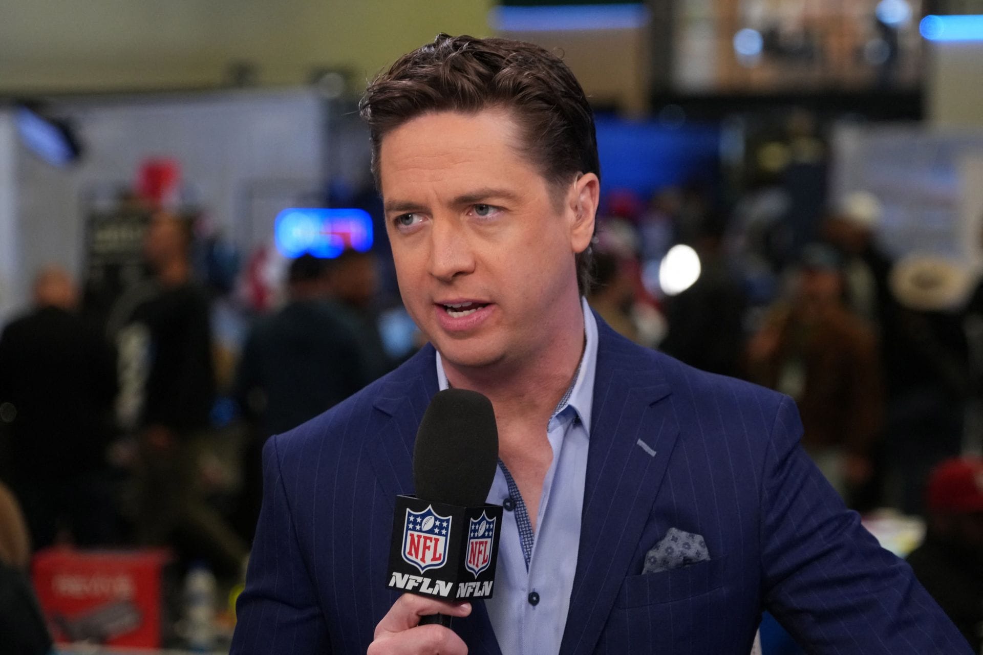 “Should’ve been Mina Kimes” “Merit is dead”: NFL fans react as ESPN fires Tom Pelissero 1 day after cutting Ryan Clark amid mass layoffs
