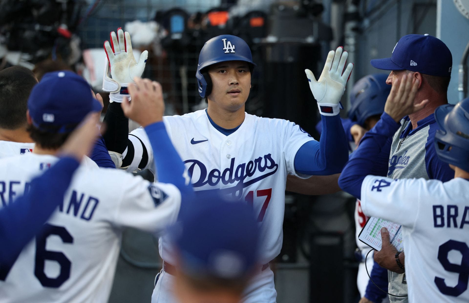 "Shohei Ohtani is not cheating" - MLB insider throws shade at Yankees, Giants legends in verdict on $700M Dodgers superstar