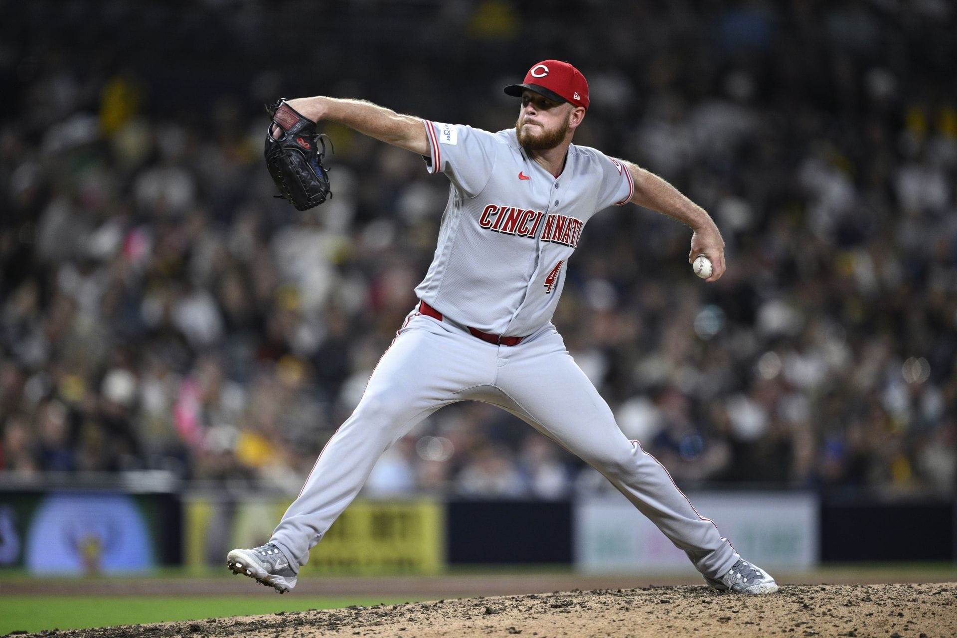 "Fat motherf**ker" - Reds pitcher Caleb Ferguson goes unfiltered with NSFW outburst against umpire vs Mariners