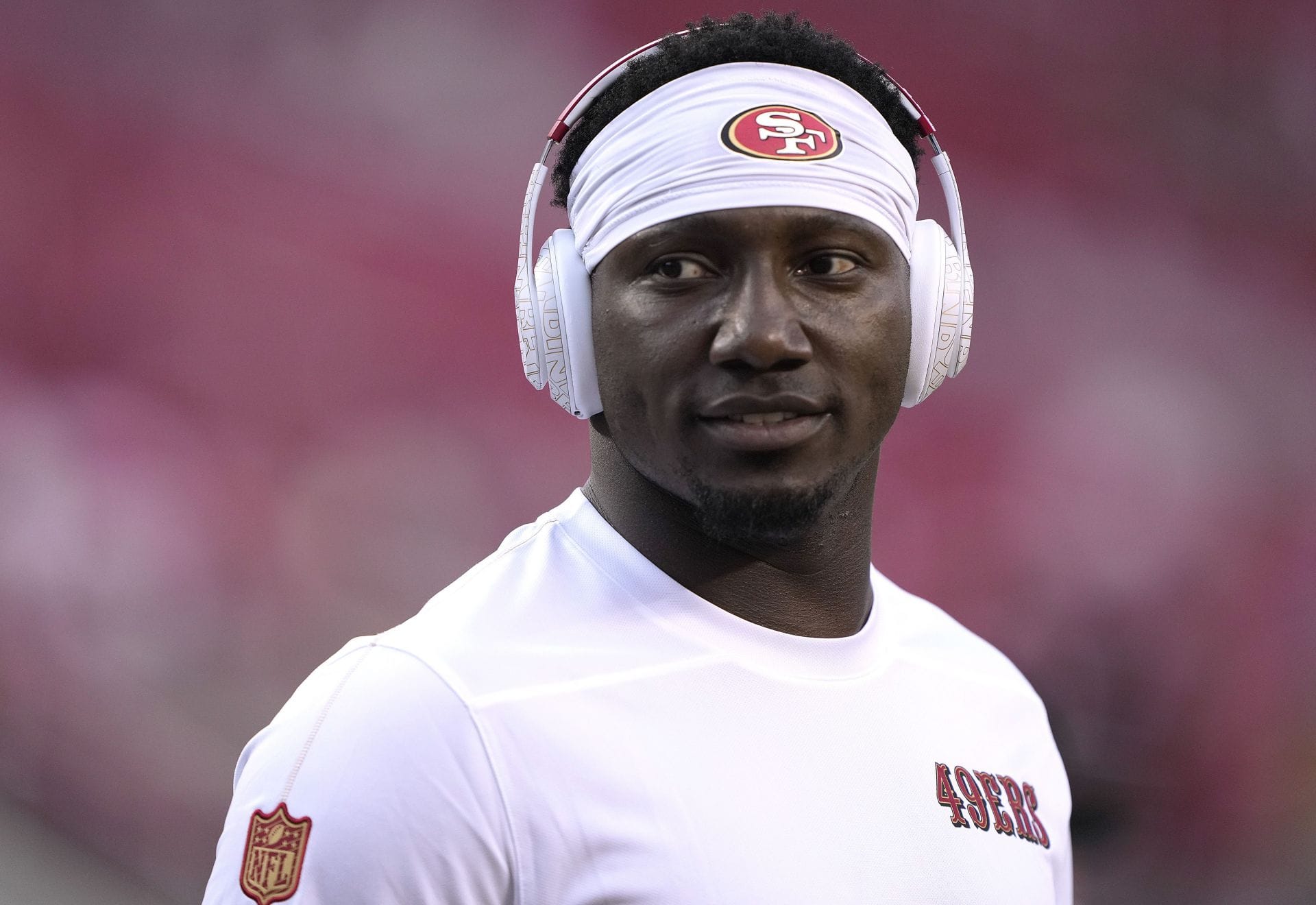 “Someone check on Brandon Aiyuk” “Ricky Pearsall is done”: NFL fans react as Deebo Samuel returns to 49ers on $7,000,000 deal