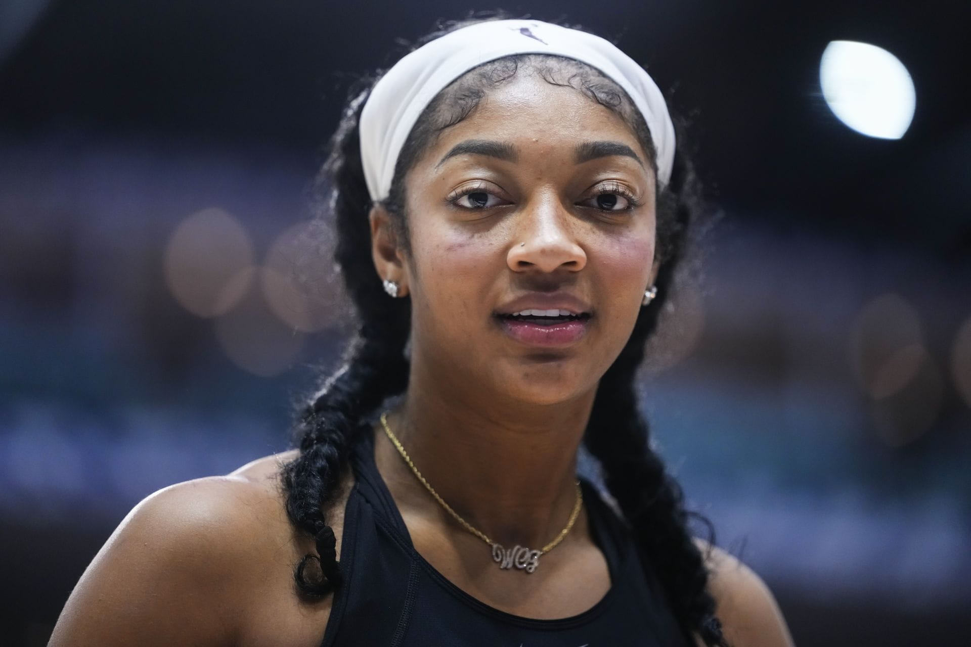 “Where Is Her Agent?”: Fans Erupt as Angel Reese Celebrates $400 Wager With Paige Bueckers in 5-Word Message