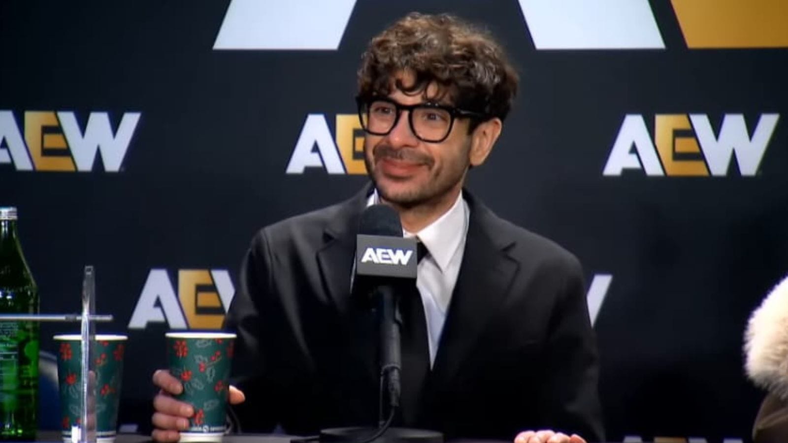 WWE Legend Comments On Tony Khan Re-signing Controversial Star