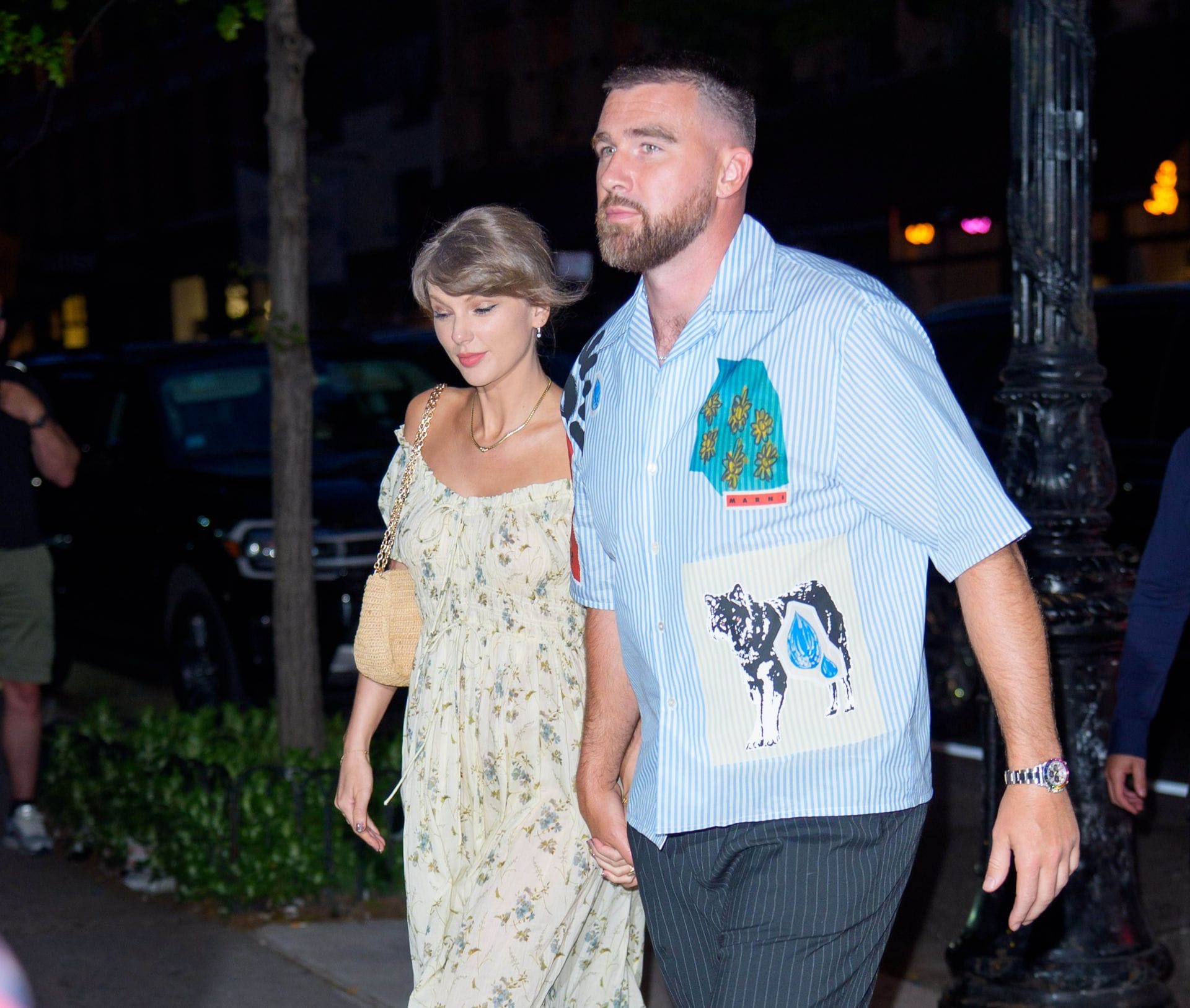 “All that money and this is what they choose”: NFL fans react to Taylor Swift and Travis Kelce’s reported honeymoon destination