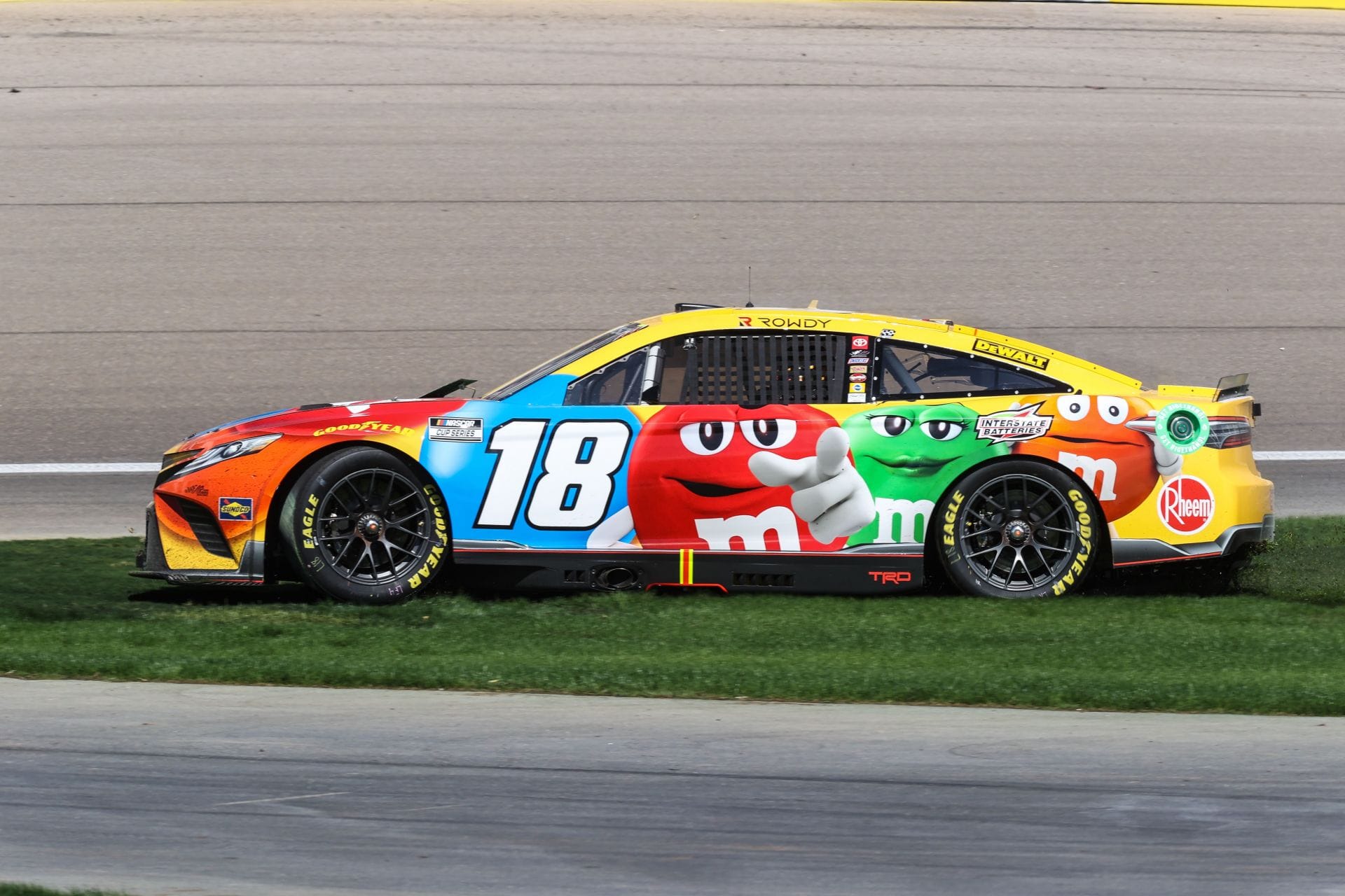 Samantha Busch and Joe Gibbs Racing announce iconic M&M's return for emotional Kyle Busch tribute: “One last time”