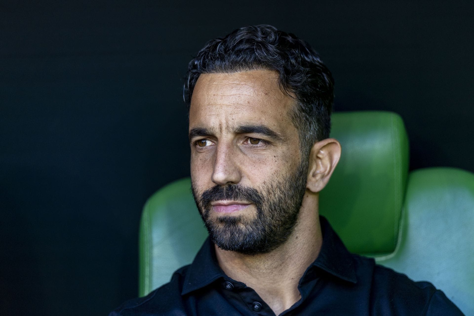 Three Manchester United players appear to snub Ruben Amorim after Red Devils' loss against his new team AC Milan