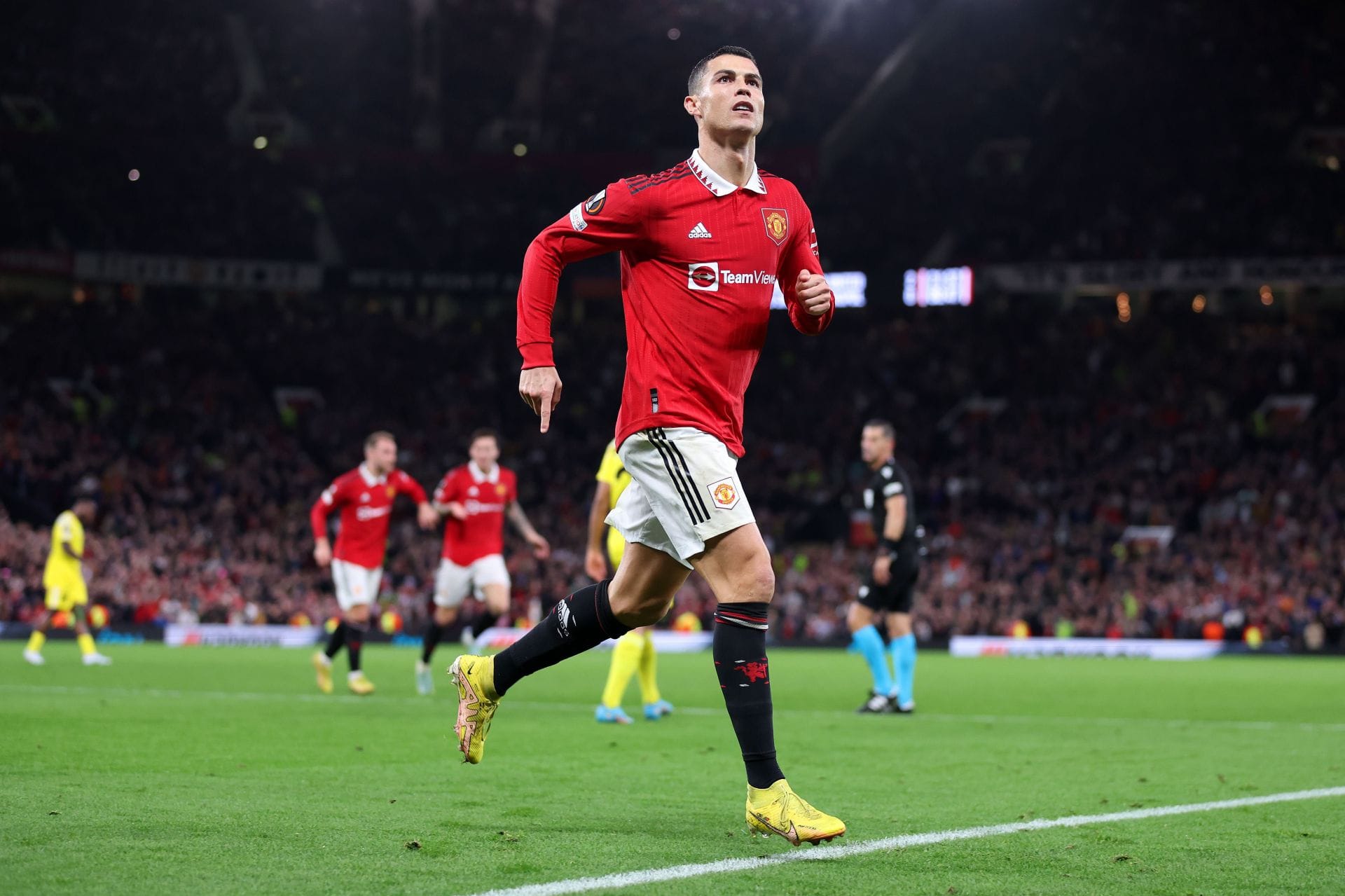 "The rest is history" - Manchester United pay homage to Cristiano Ronaldo by celebrating his debut anniversary on social media