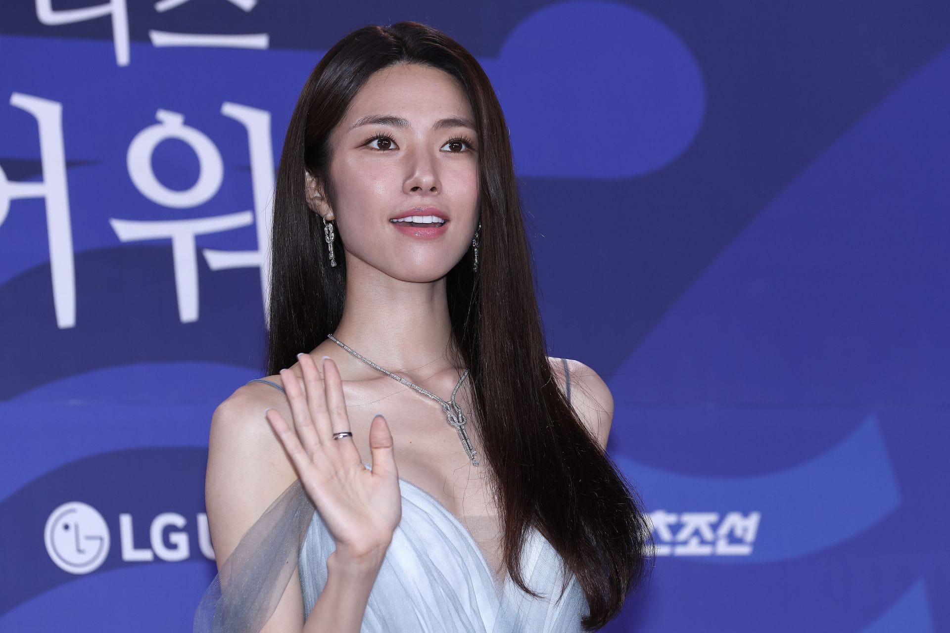 “Ha-young is deeply troubled”: Ahn Ha-young’s agency issues an apology as it retracts statement regarding great-grandfather's pro-Japanese links