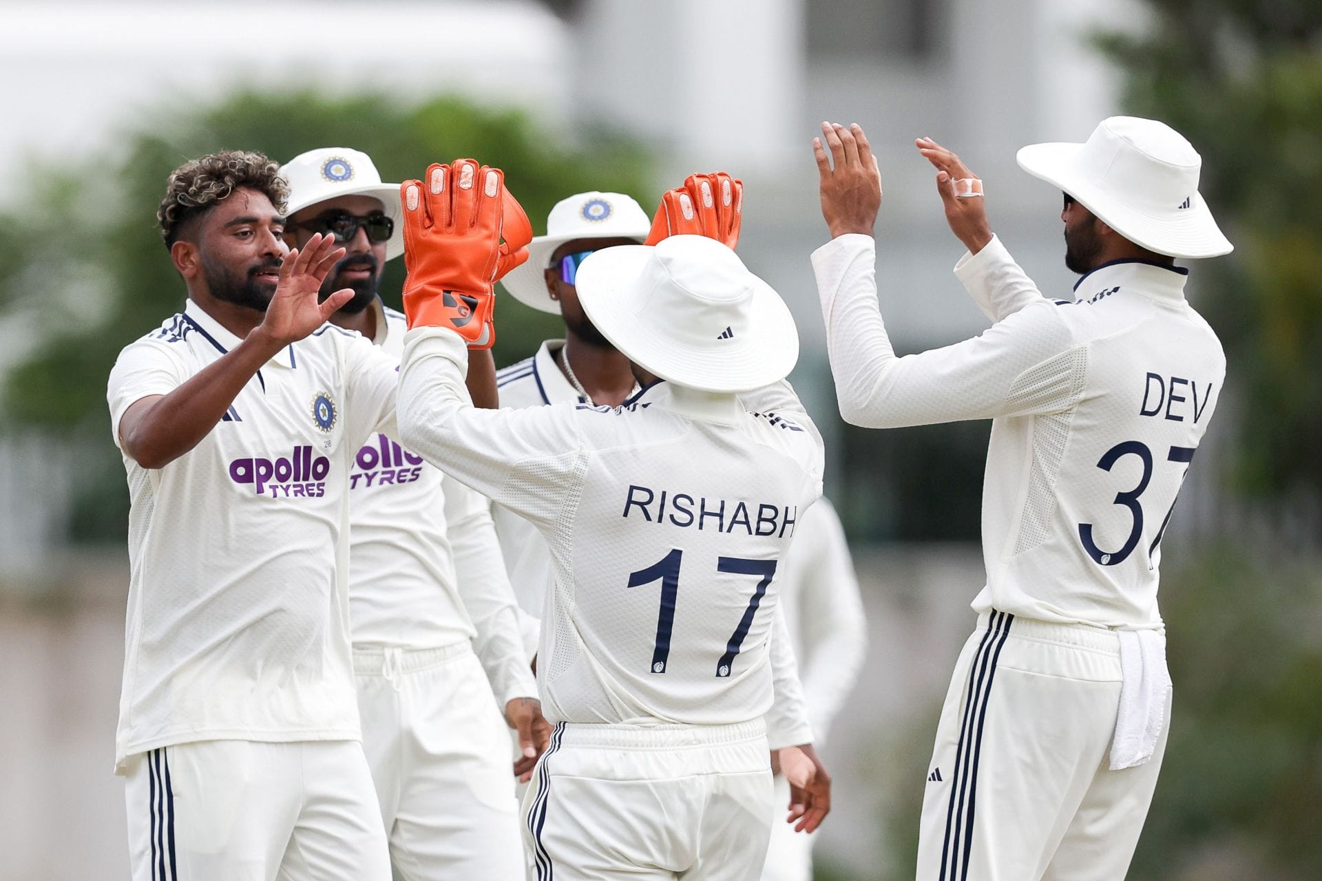 Mohammed Siraj outfoxes Ravindu Rasantha with a trademark nip-backer to claim first wicket on Day 3 of SLC XI vs India 2026 warm-up match [Watch] 