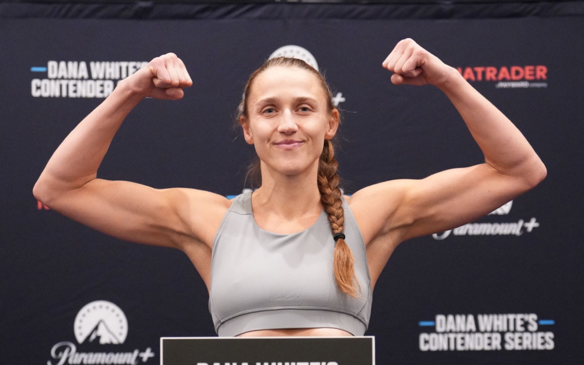 "I knew it then" - Alex Apodaca details exact moment that she had Bella Mir beat at DWCS 89 