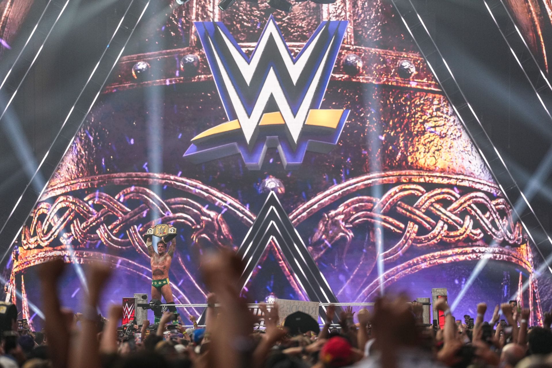 BREAKING: WWE Star suddenly loses his title at SummerSlam Night Two; 105-day reign ends