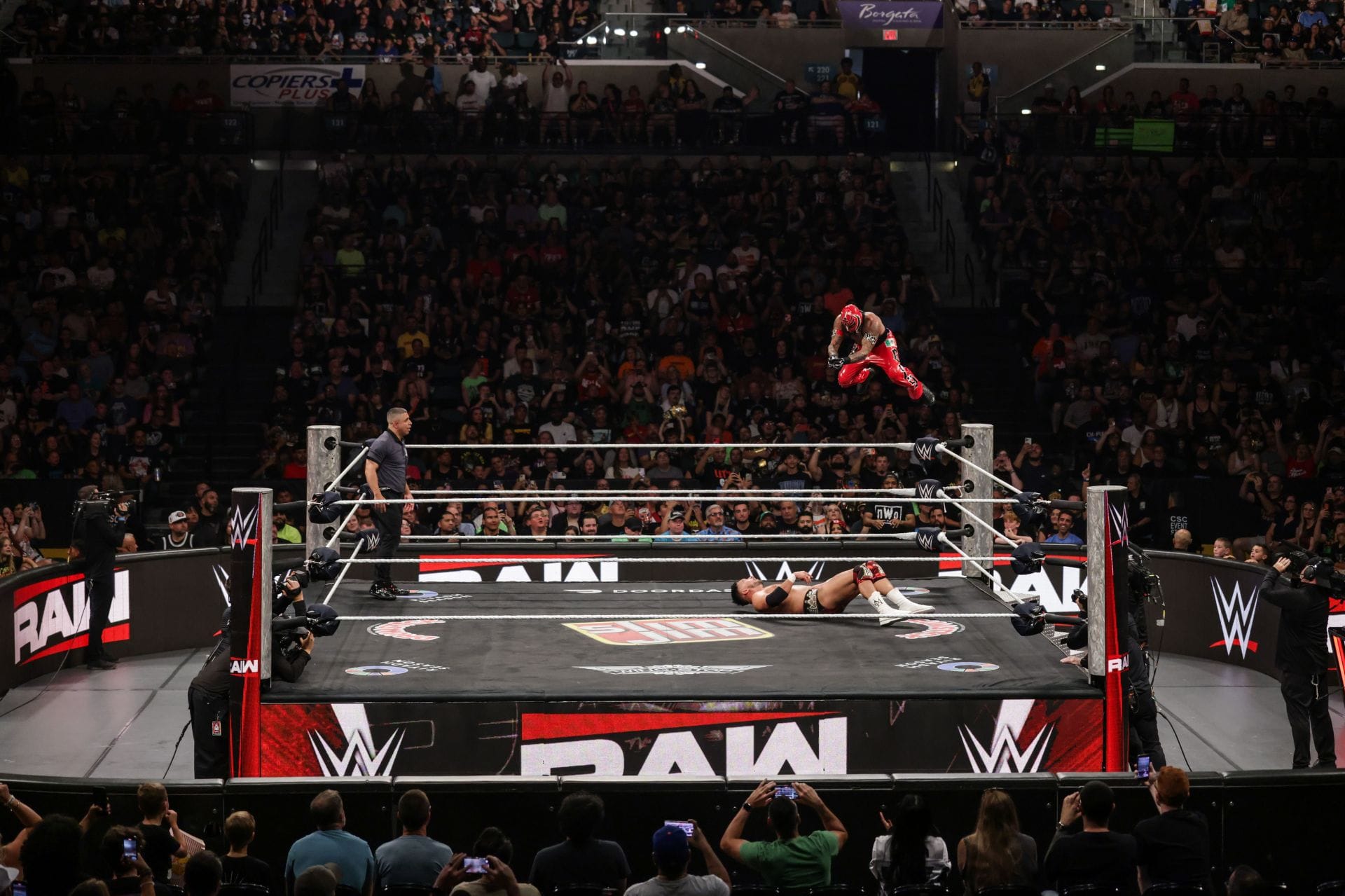 First Time Ever WWE Match Scheduled For RAW - REPORTS