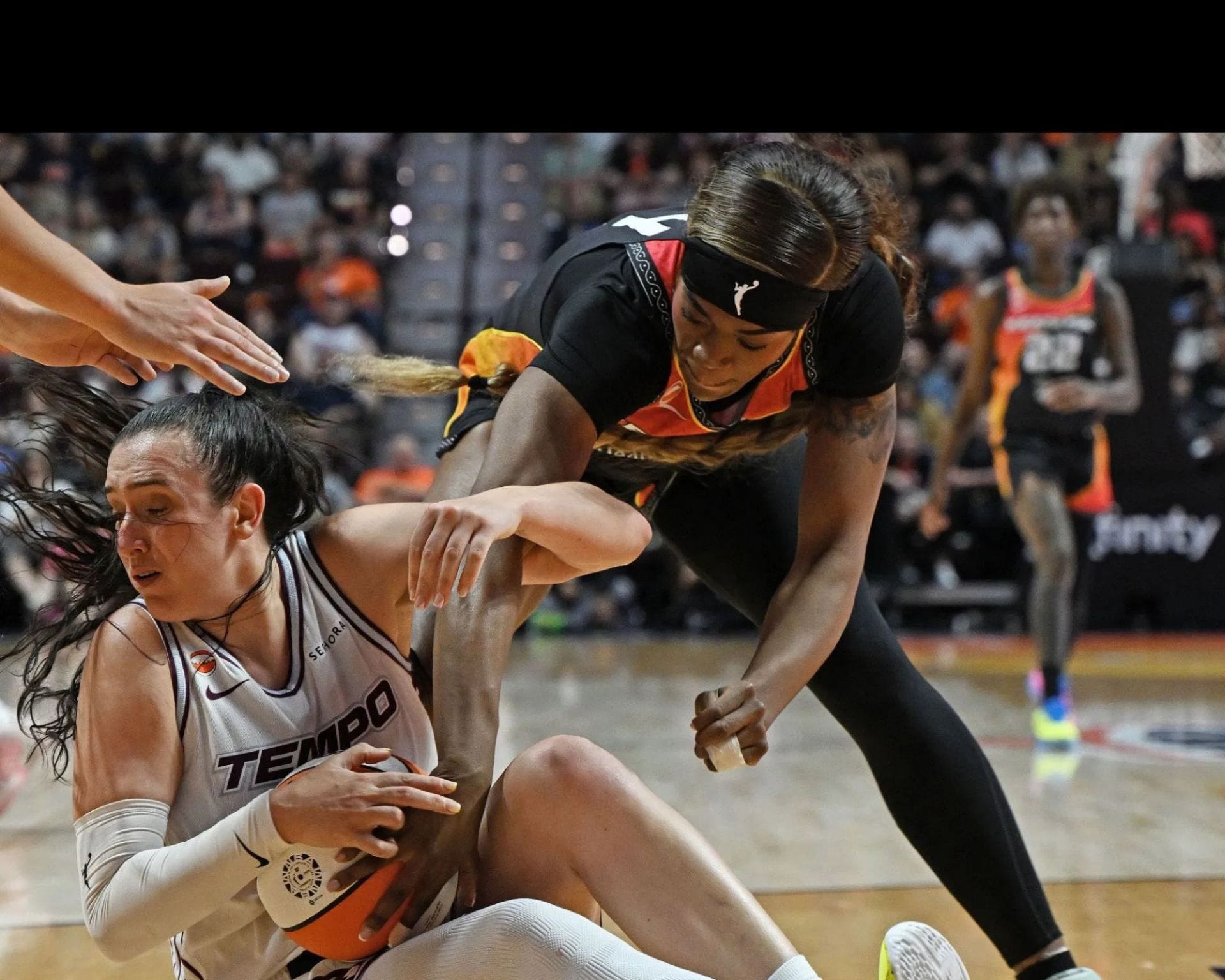 "Drake gotta come to a game now", "Absolutely robbed" - WNBA Fans Stunned As Aneesah Morrow & Marina Mabrey Reunite On Tempo Following Shock Sun Trade