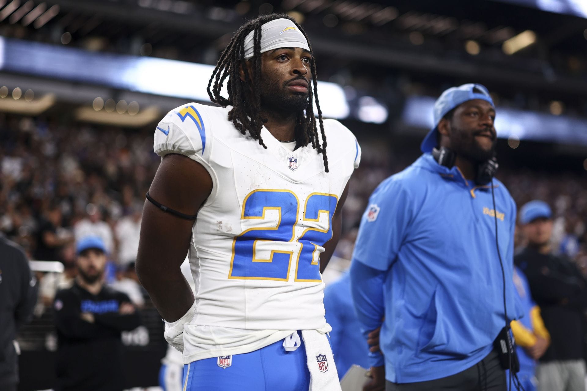 “TikTok boy getting thrown in trash”: NFL fans react as Giants cut Super Bowl-winning WR hours after signing Najee Harris