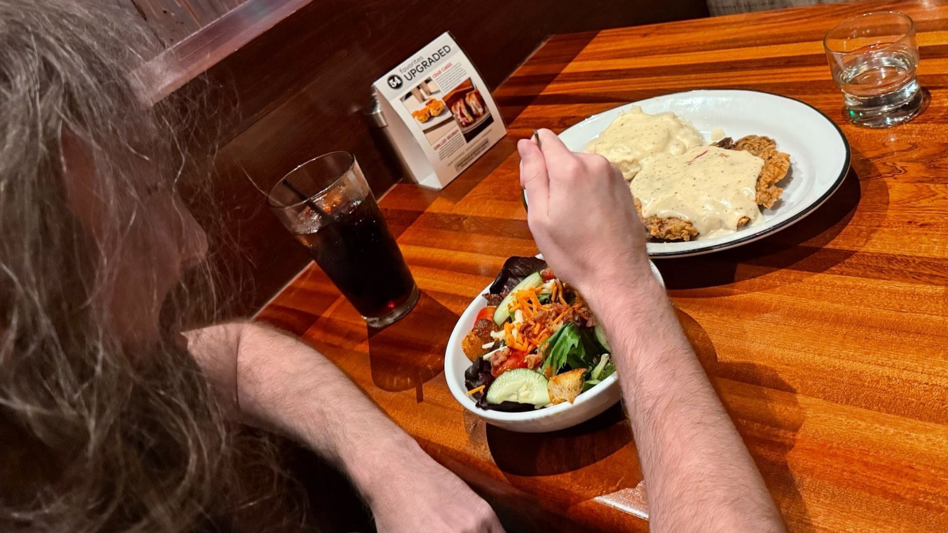 "AI really is crazy nowdays": Asmongold responds after Kaise shares pictures of him eating salad