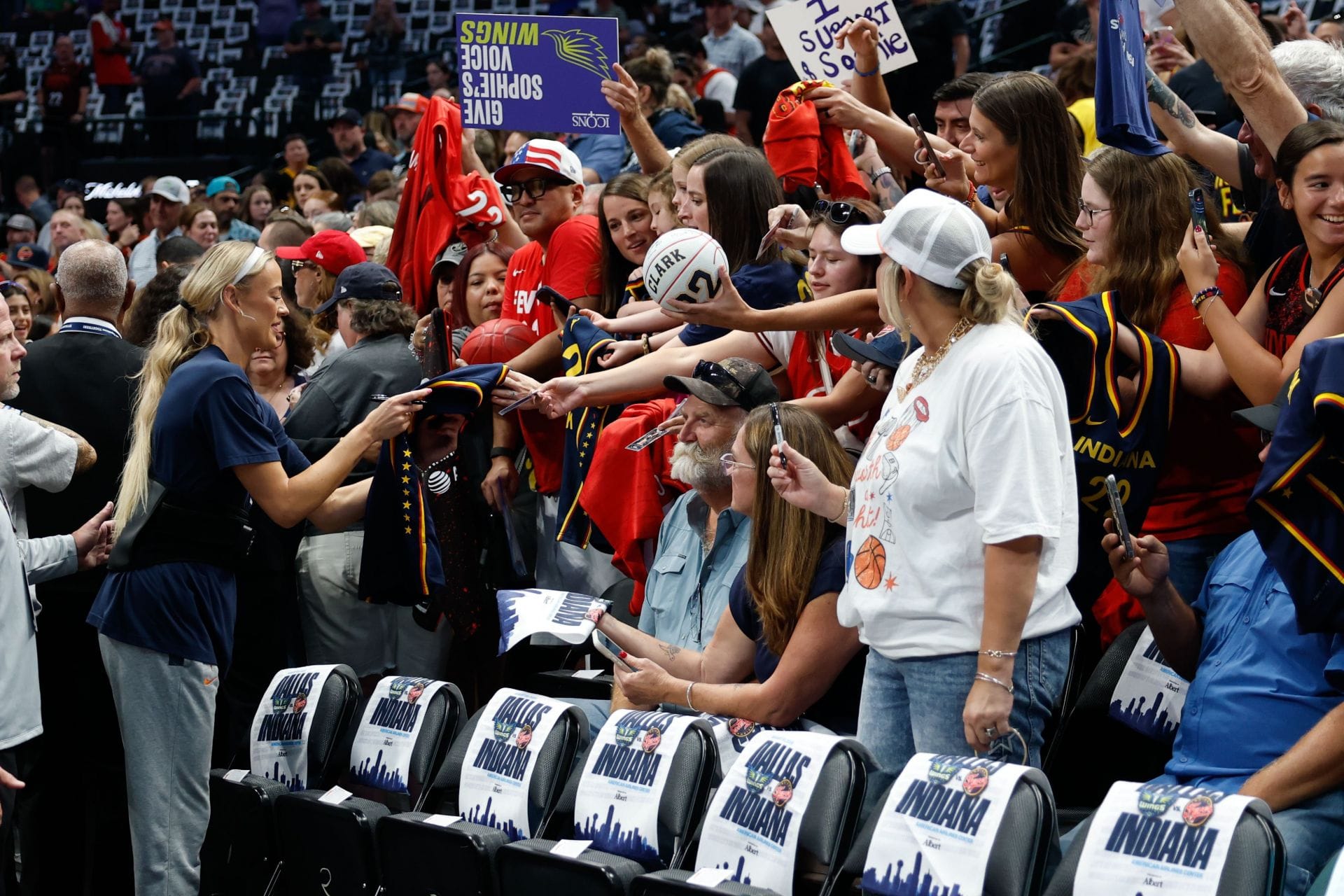 "Trash publication" - WNBA Fans Explode After Seattle Times Writer Resigns Over Explosive Sophie Cunningham-Based Column Dispute