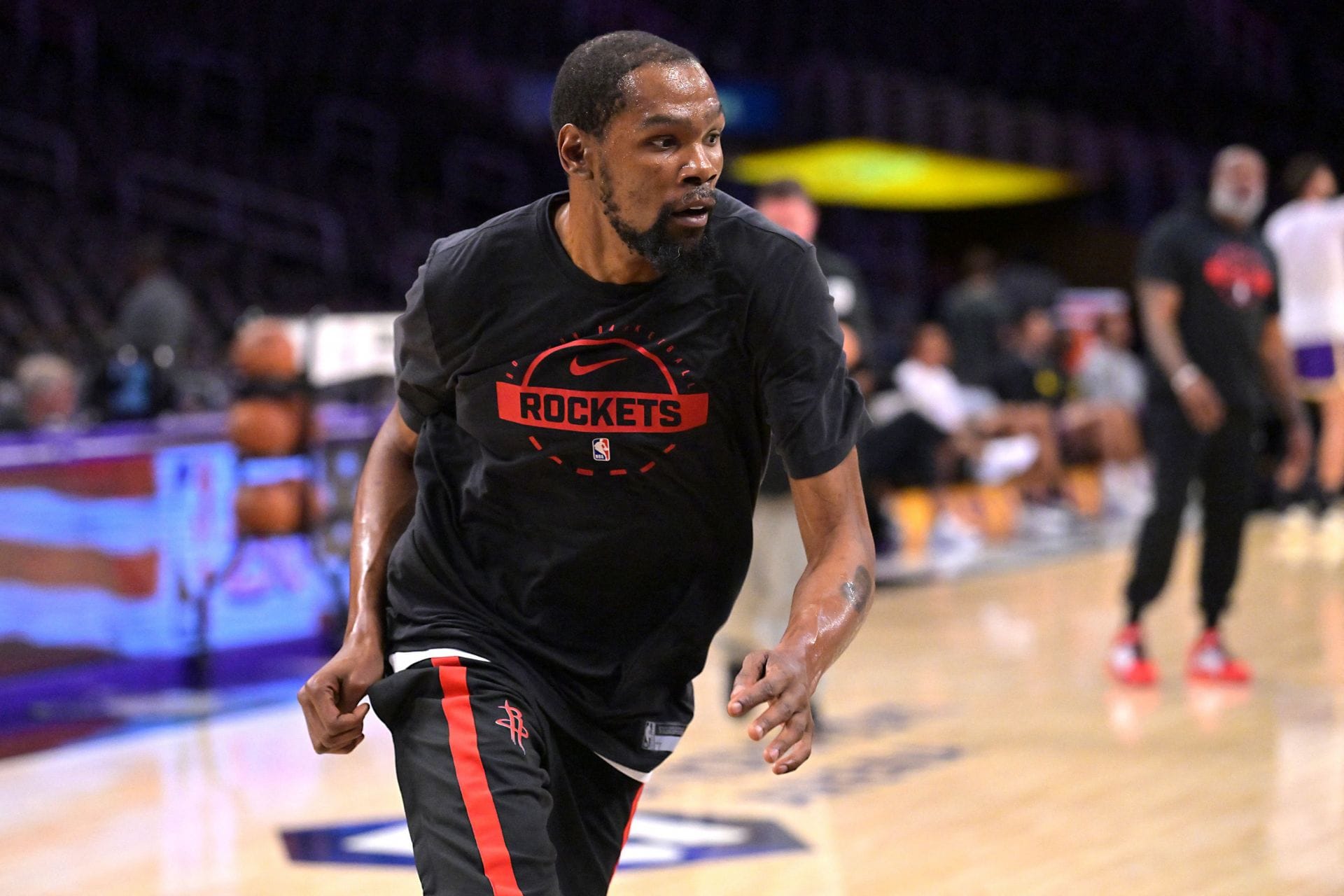 "KD gon do him worse then", "Flight beating kd" - NBA Fans Lose It After FlightReacts Calls Out Kevin Durant For Wild 5v5 Battle