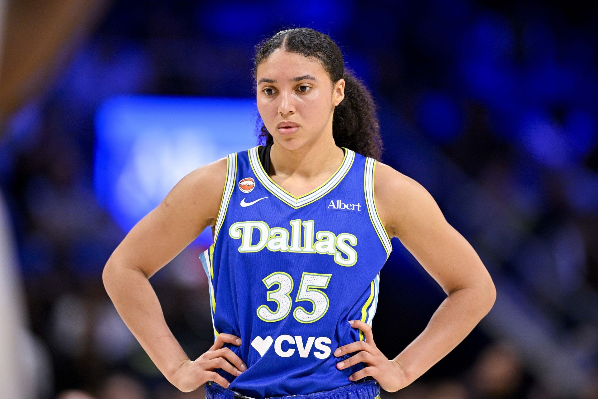 "He Really Ran Her Into The Ground": Wings Fans Blame HC For Azzi Fudd Missing 4th Straight Game After Sudden Knee Soreness Issue
