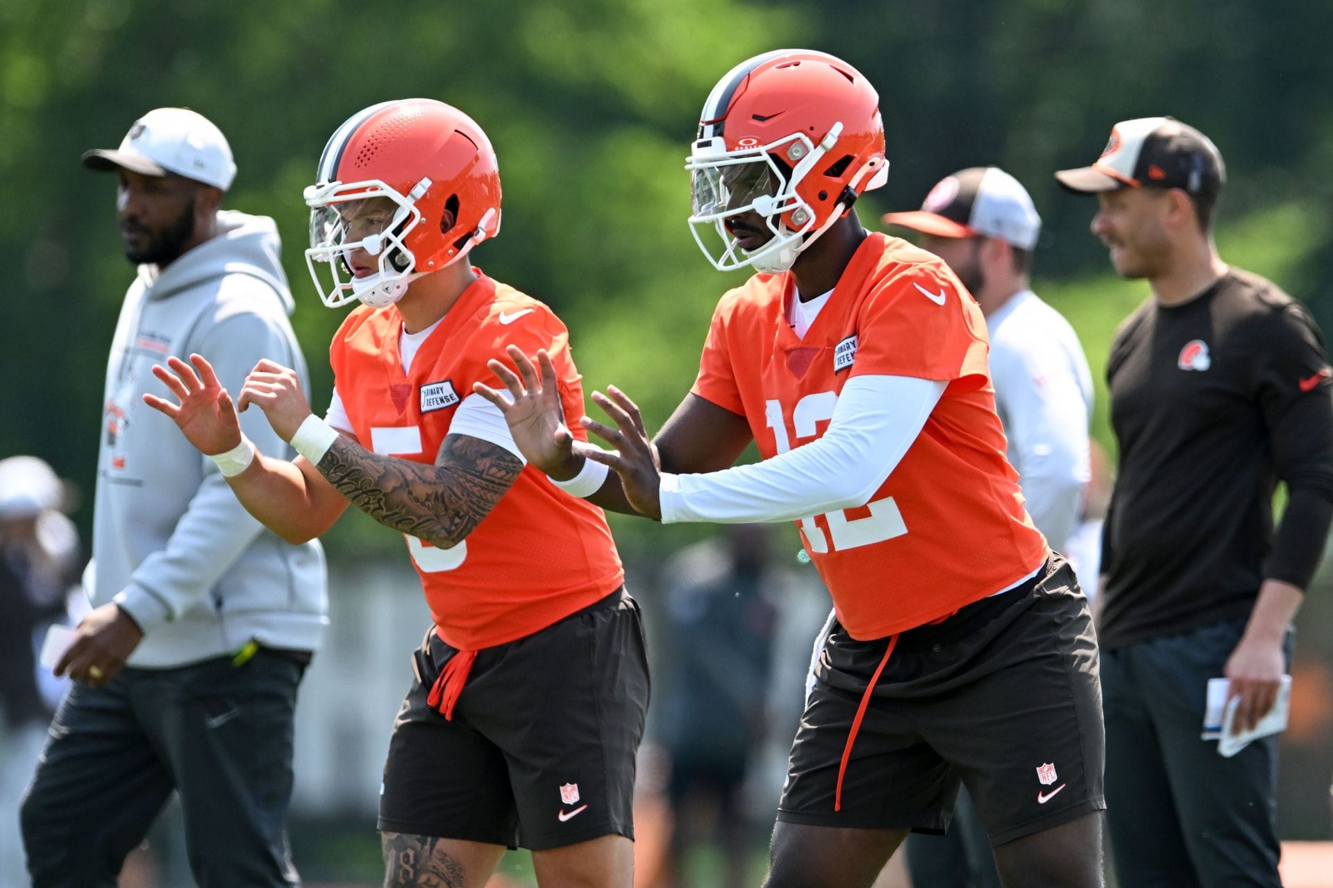 Shedeur Sanders gets bad news on Browns QB1 job as Dillon Gabriel takes over duties after Deshaun Watson