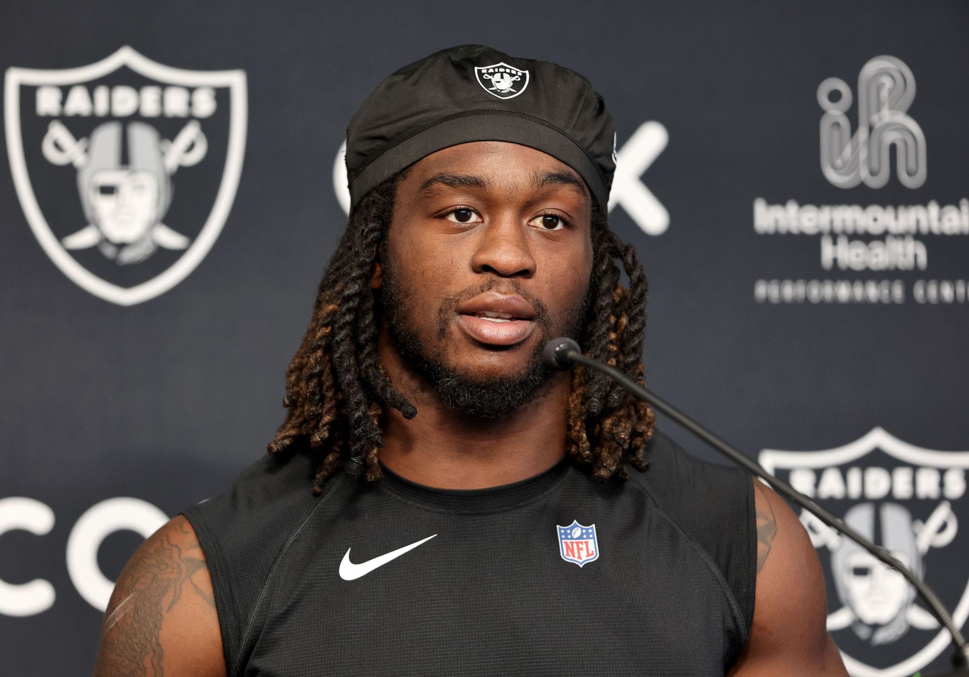 Ashton Jeanty fantasy football replacements: Top RBs you should draft as Raiders star suffers ankle injury