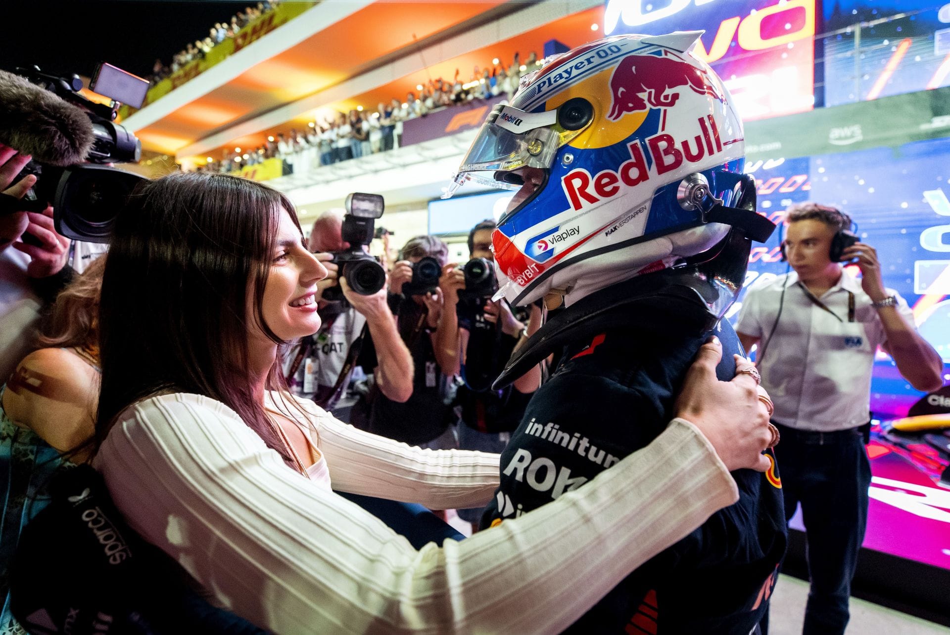 Max Verstappen's girlfriend Kelly Piquet shares mirror selfie in a red bikini