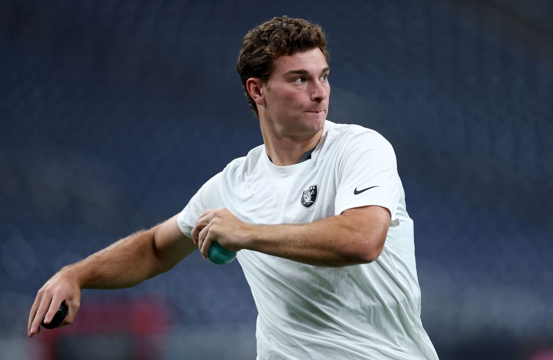 "JaMarcus Russell 2.0," "Ty Simpson would never": NFL fans brutally mock Fernando Mendoza for throwing awful interception vs. Texans 