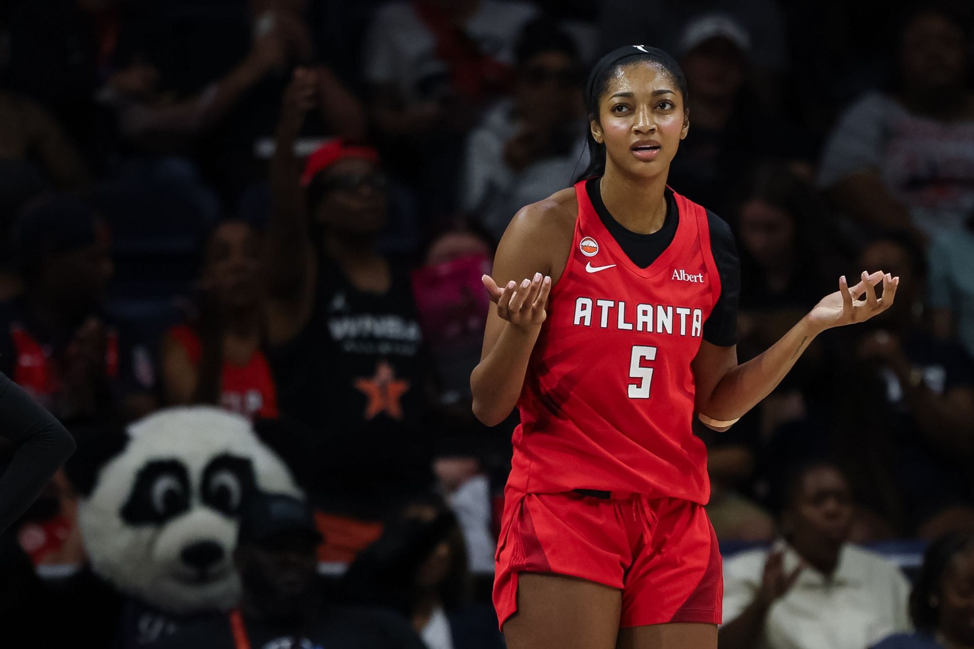 “She Loves and Wants Attention So Bad”: Kevin Durant’s Brother Fires Shots at Angel Reese Following Controversial Barbie Doll Comments
