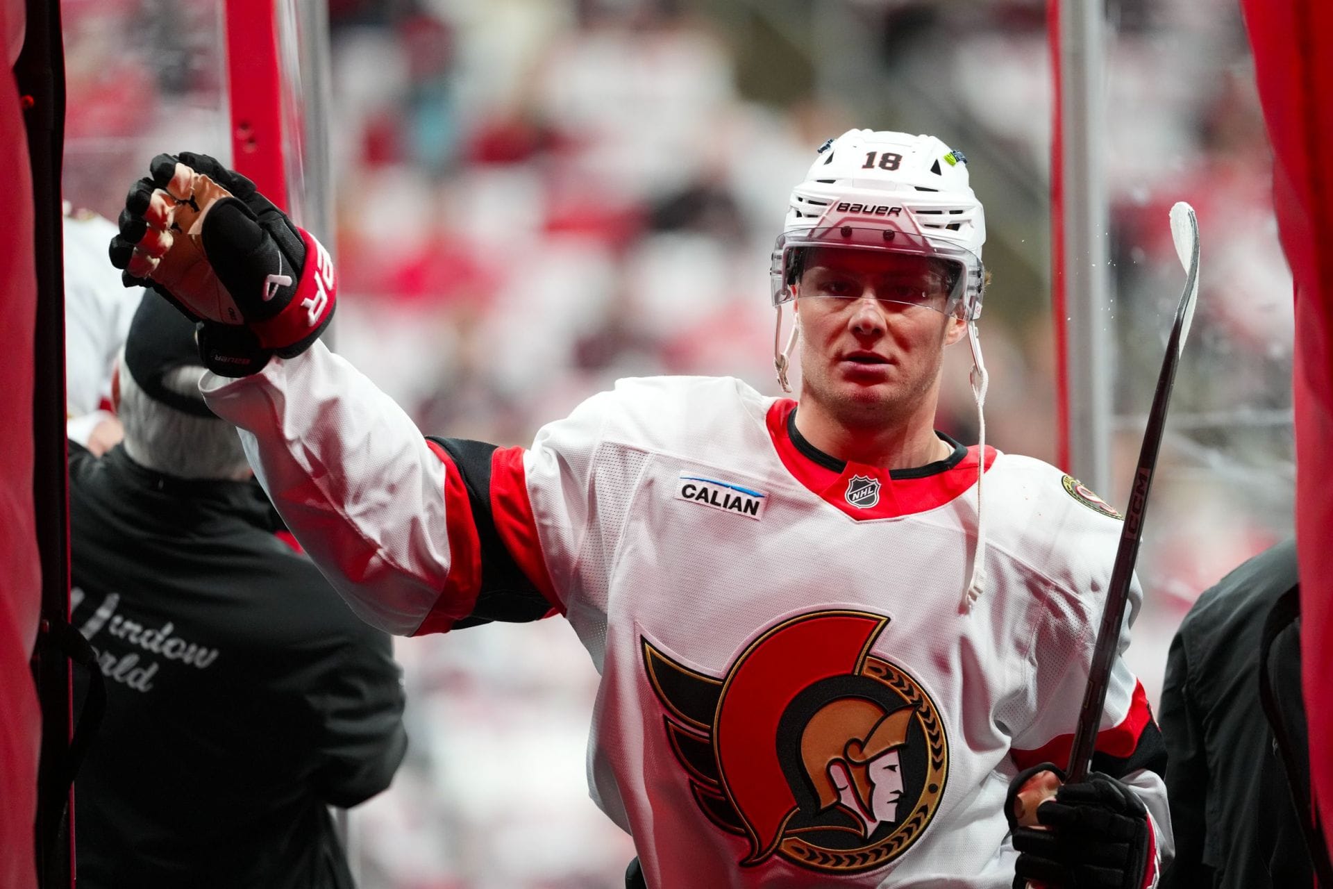 Tim Stützle (18) comes off the ice after the warmups - Source: Imagn