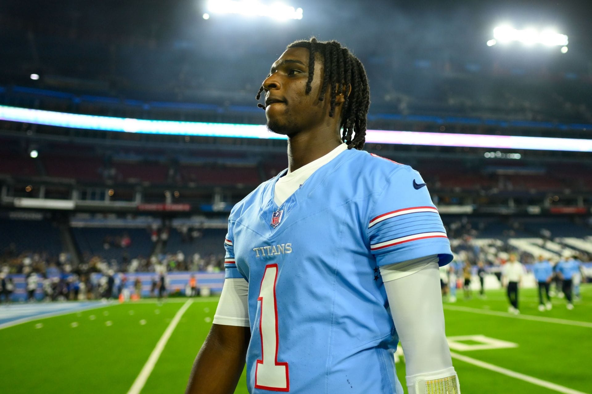 “Everything the NFL was worried about with Shedeur Sanders”: Analyst rips Cam Ward in brutal assessment as Titans QB struggles in preseason