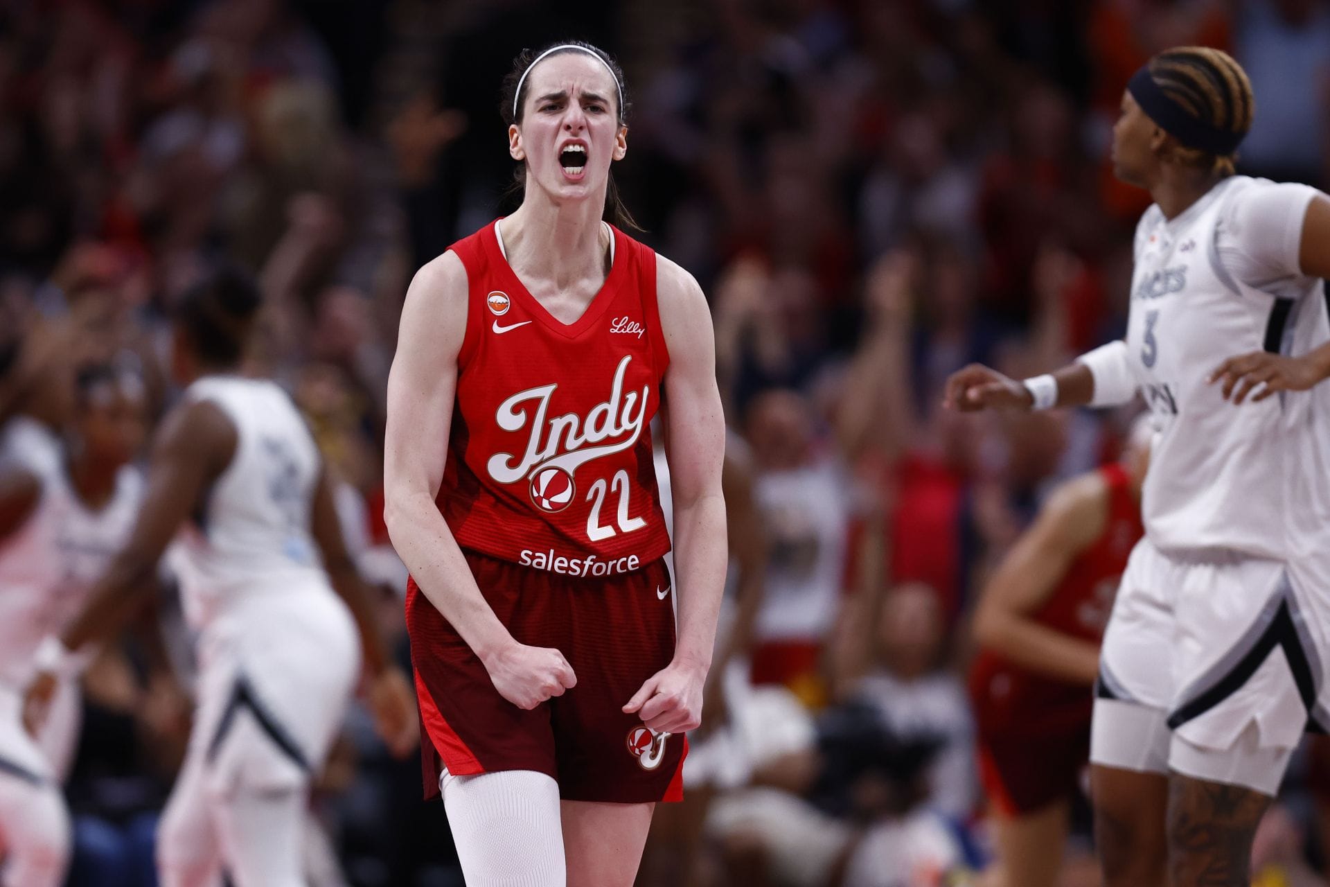 “Grifter”: Caitlin Clark Fans Slam Emmanuel Acho After Analyst’s Harsh Critique of Late-Game Mistakes Against Aces