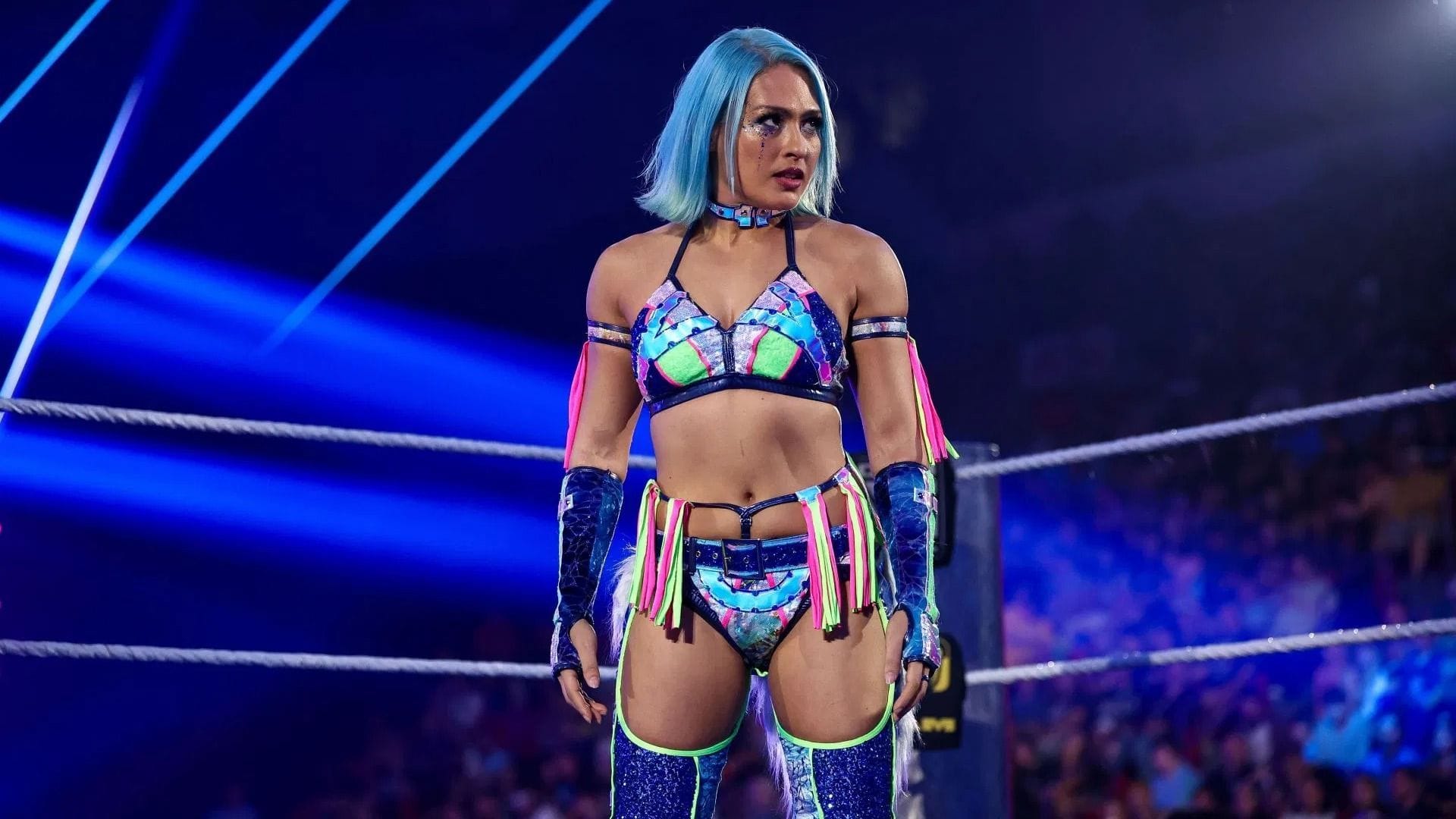 Top WWE female star claims to "love wrestling Giulia" after defeating her