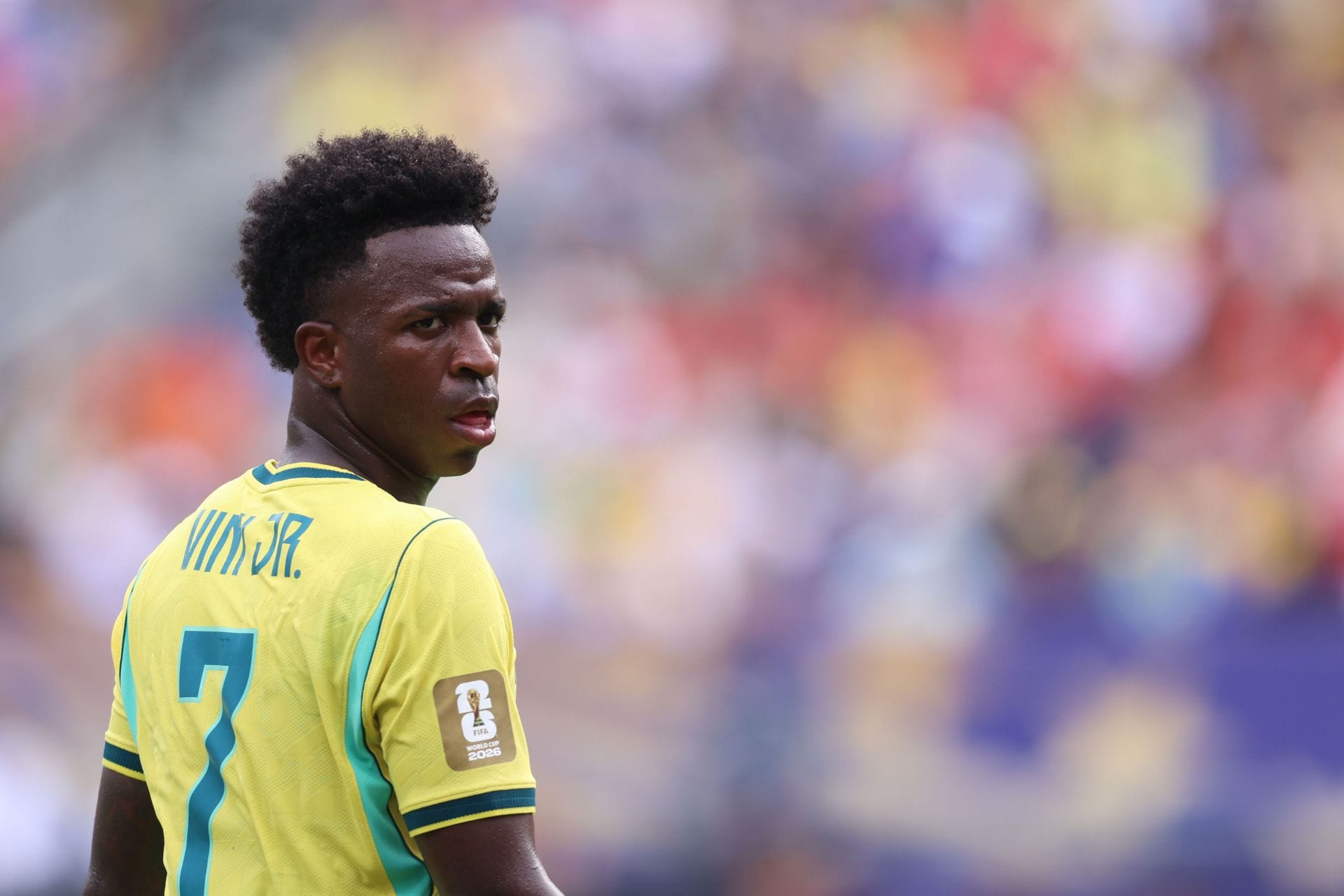 "I just can't see that one" - Former Chelsea star reveals why he believes Vinicius Jr will not join Arsenal