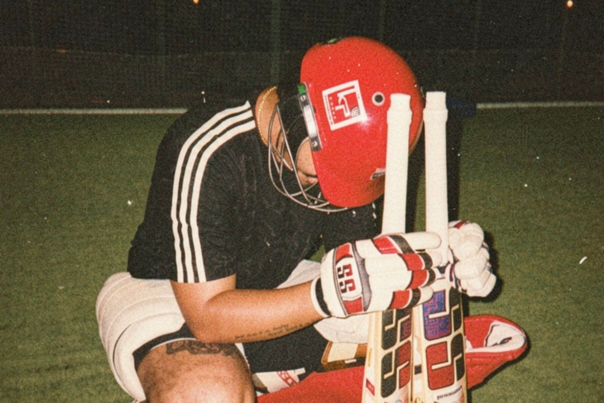 Nitish Rana breaks down in tears after scoring 50 in an emotional tribute to late mother in Delhi Premier League 2026 [Watch]