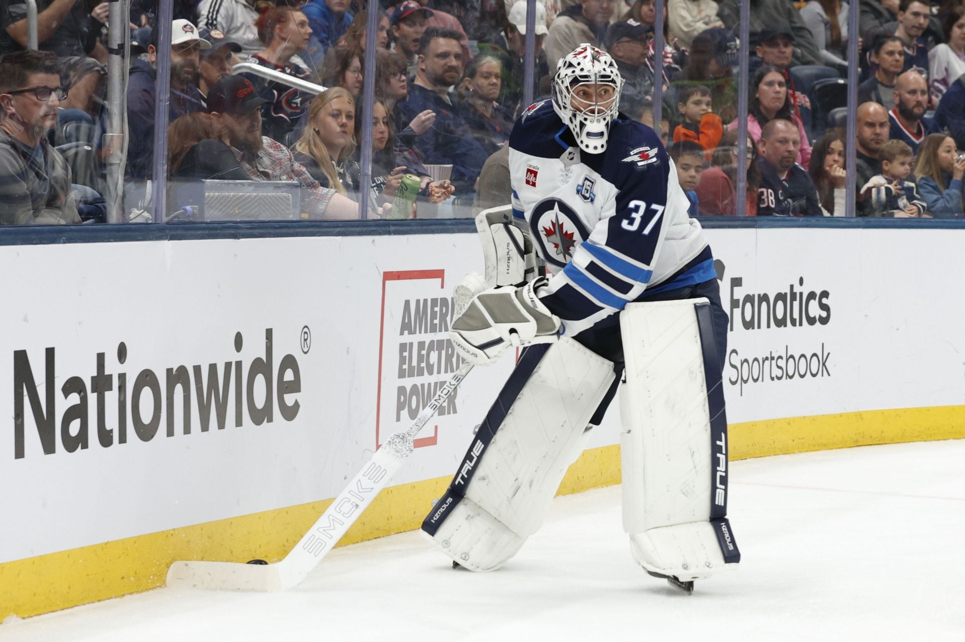 NHL Rumors: Potential trade package for Connor Hellebuyck floated by insider 