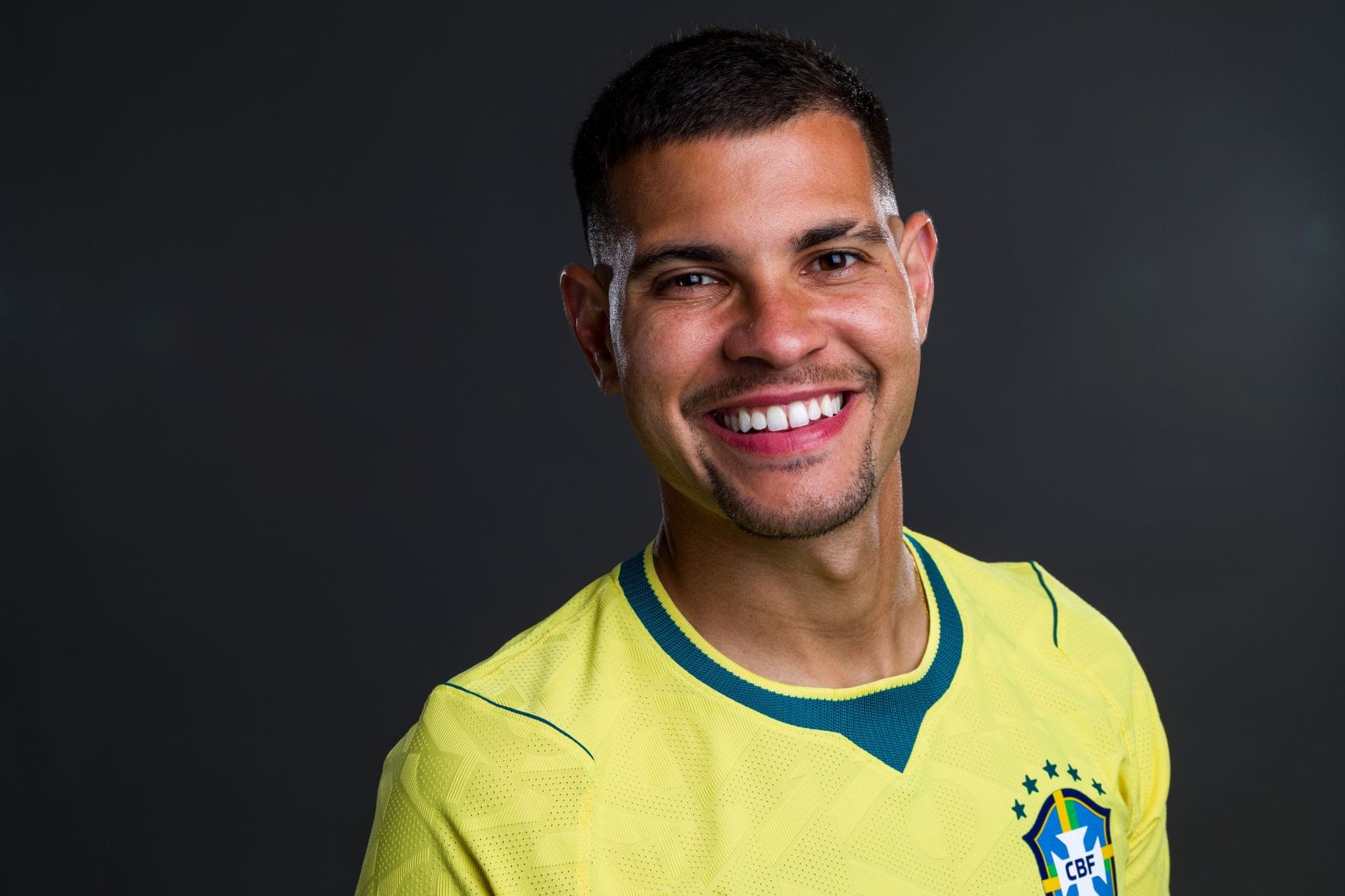 “Come here and please no more fights, now we’re friends” - Bruno Guimaraes reveals message from Arsenal star before transfer to Emirates