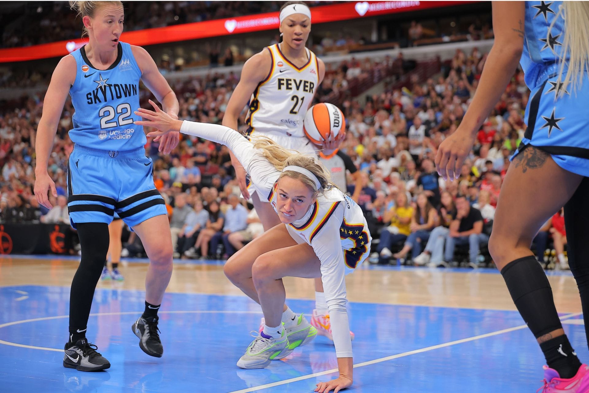 "More W Media Ignoring The Real Problem": Fever Fans Done With Cheryl Miller, Sue Bird For Not Calling Out DiJonai Carrington's Threads Post