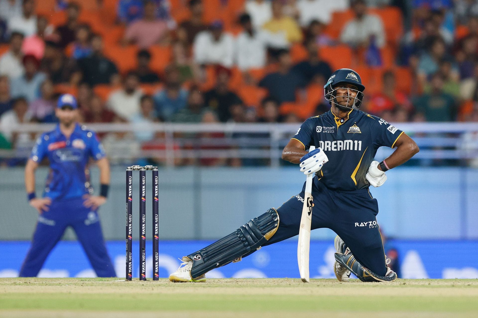 Report claims IPL franchises pressurize players to play matches even when they are injured