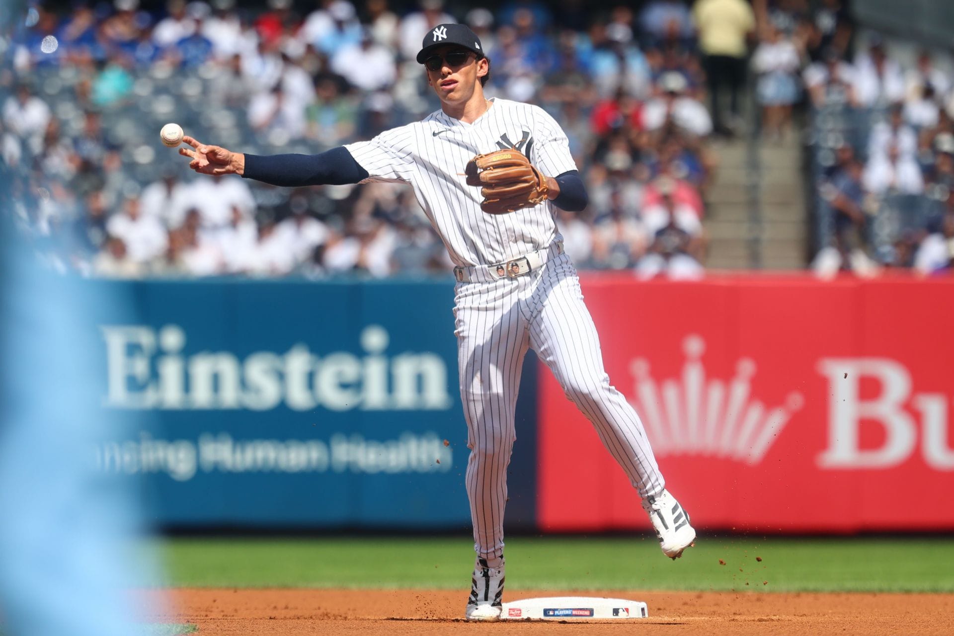 "Why the Derek Jeter slander" - Fans slam MLB analyst over bold George Lombard Jr. take