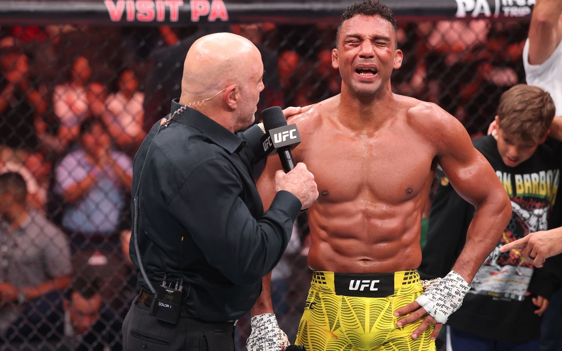 "Absolute legend, silent assassin" - Fans react to Edson Barboza retiring after TKO loss to Esteban Ribovics at UFC 330