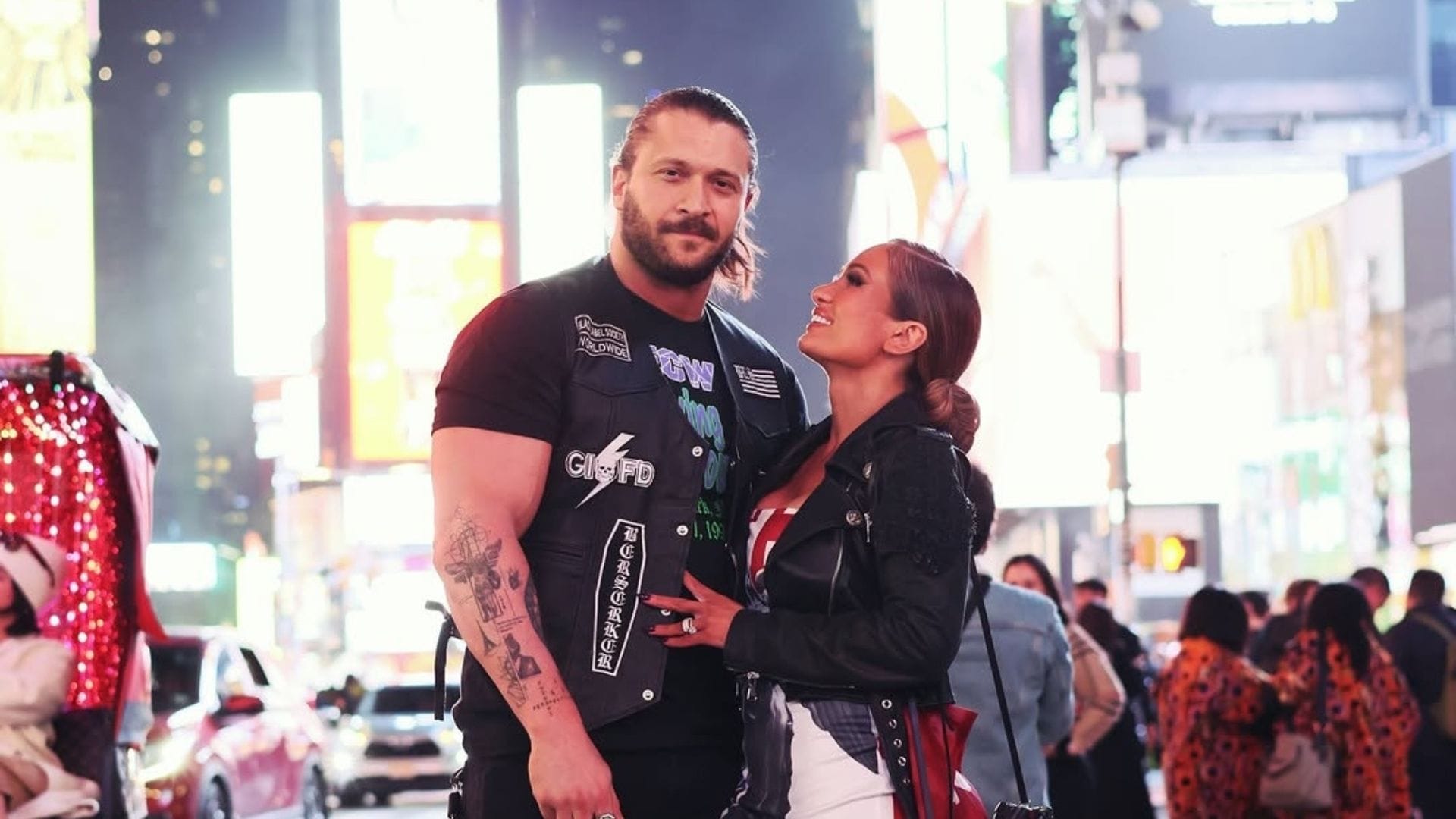 AEW star reunites with Karrion Kross and Scarlett Bordeaux: “HE wanted to say hello”