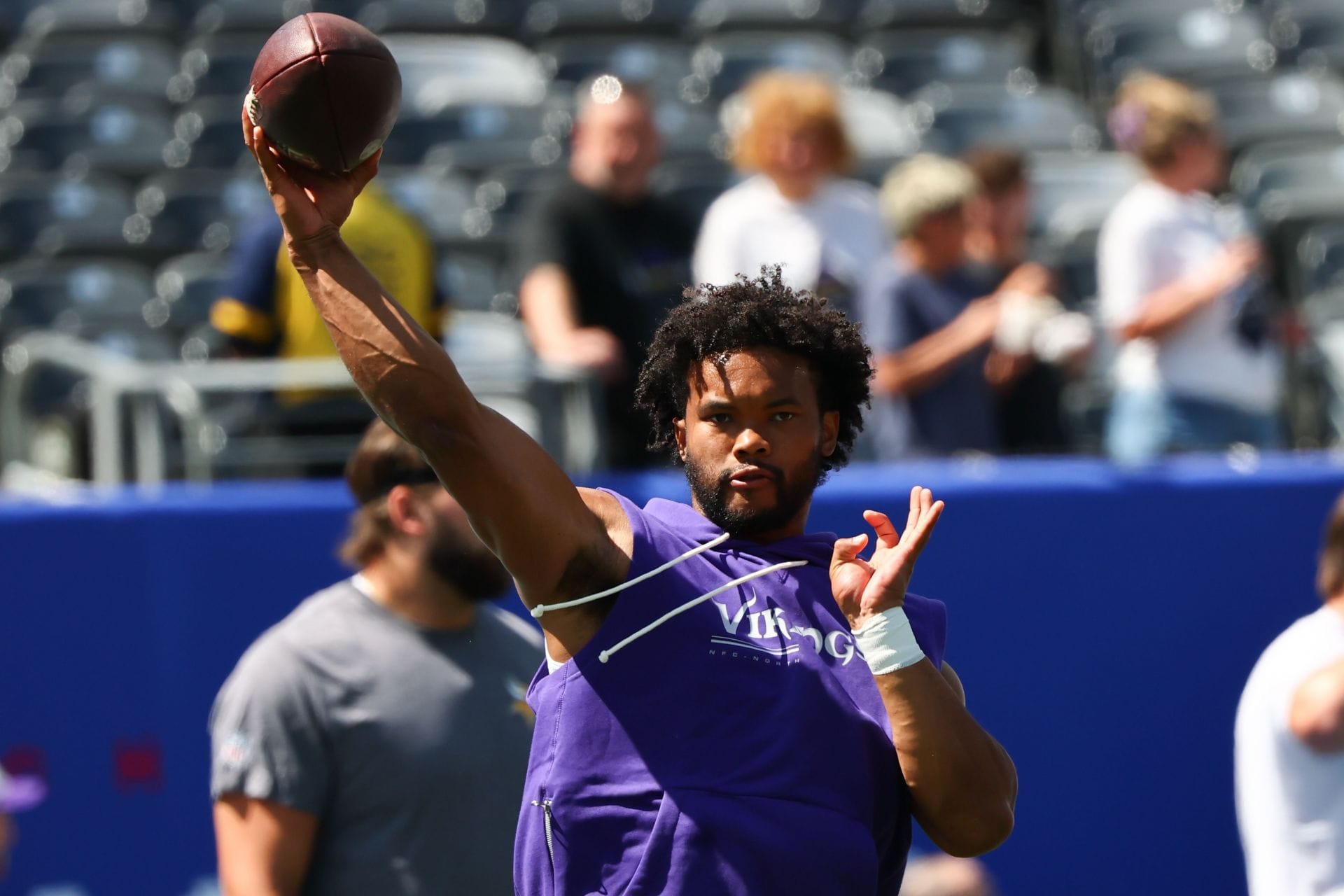 "He'll take 700 steps and go 10 yards": Shannon Sharpe baffled by Kyler Murray's height as Vikings HC reveals QB being unable to see past O-line