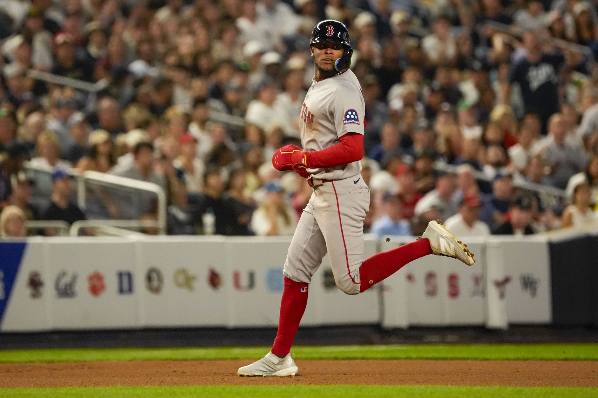"Ceddanne Rafaela isn't smart" - Fans blast $50M Red Sox over faith-based response to controversial non-catch call vs Yankees