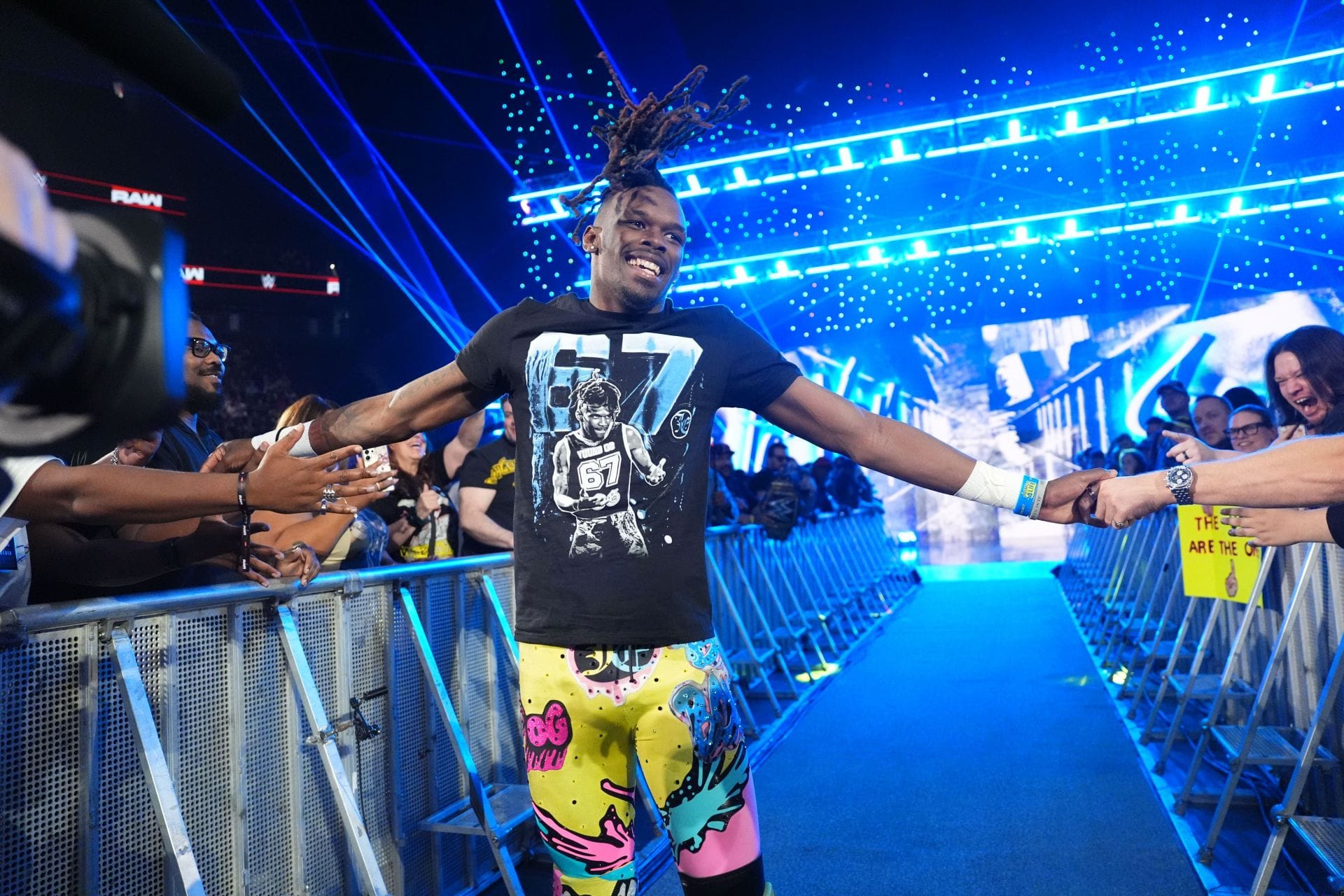 Former AEW star returns to WWE after 8 years; attacks Je'Von Evans on RAW after SummerSlam