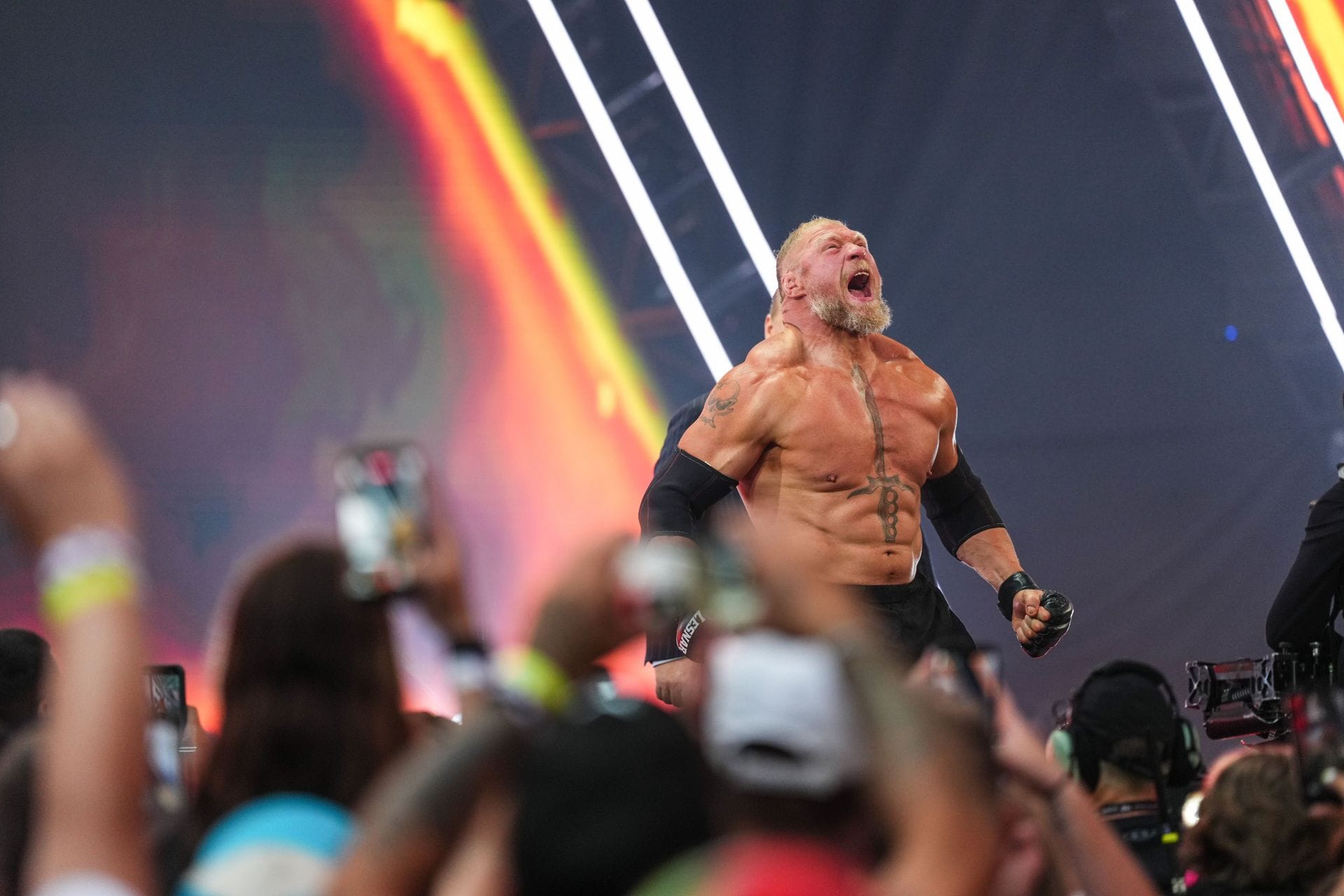 Roundup: 7-time WWE champion done with the company? Top star forced to join The Bloodline, Brock Lesnar's replacement revealed