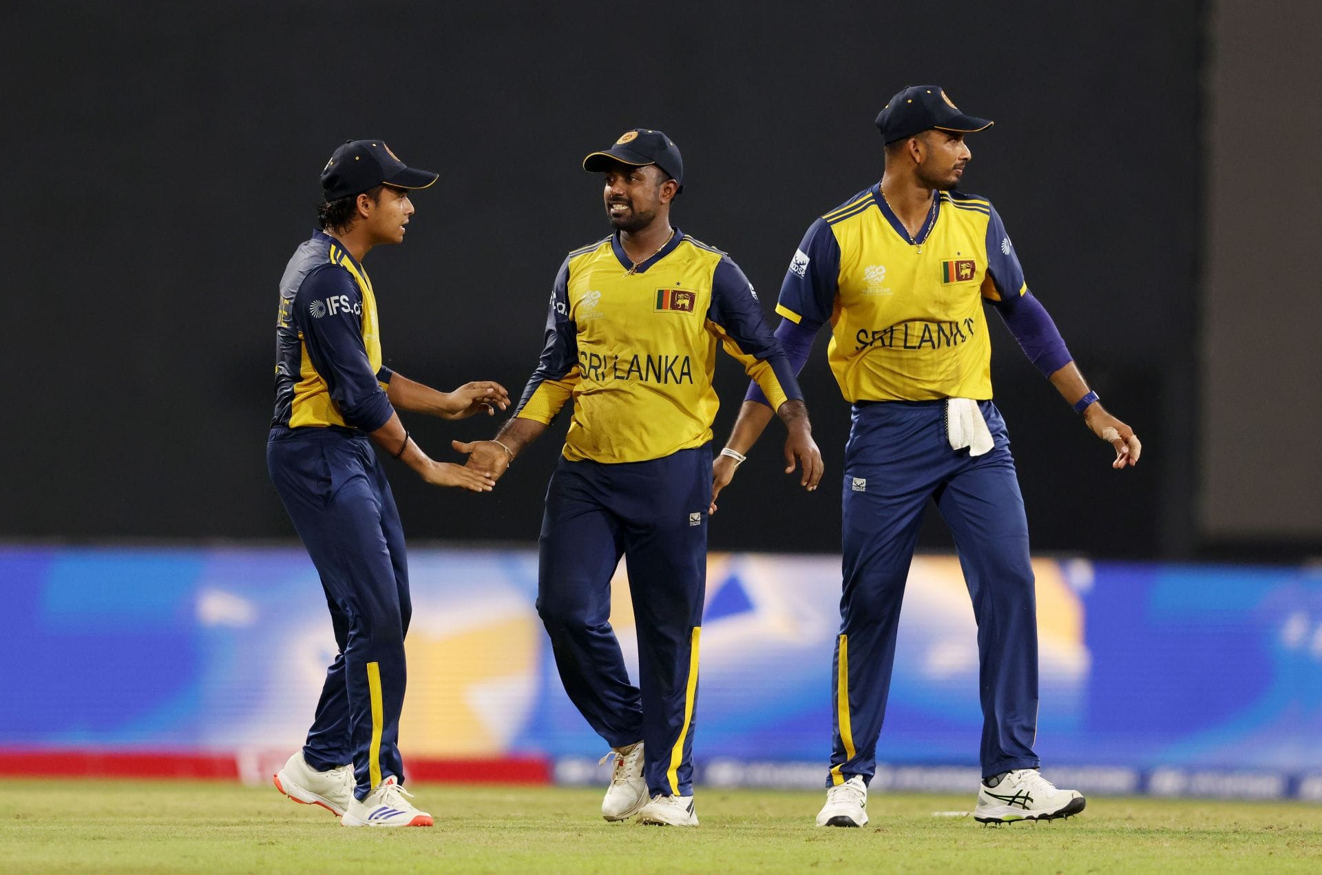 Former MI batter takes Dominic Drakes to the cleaners with a hat-trick of sixes in TKR vs SLK CPL 2026 game [Watch] 