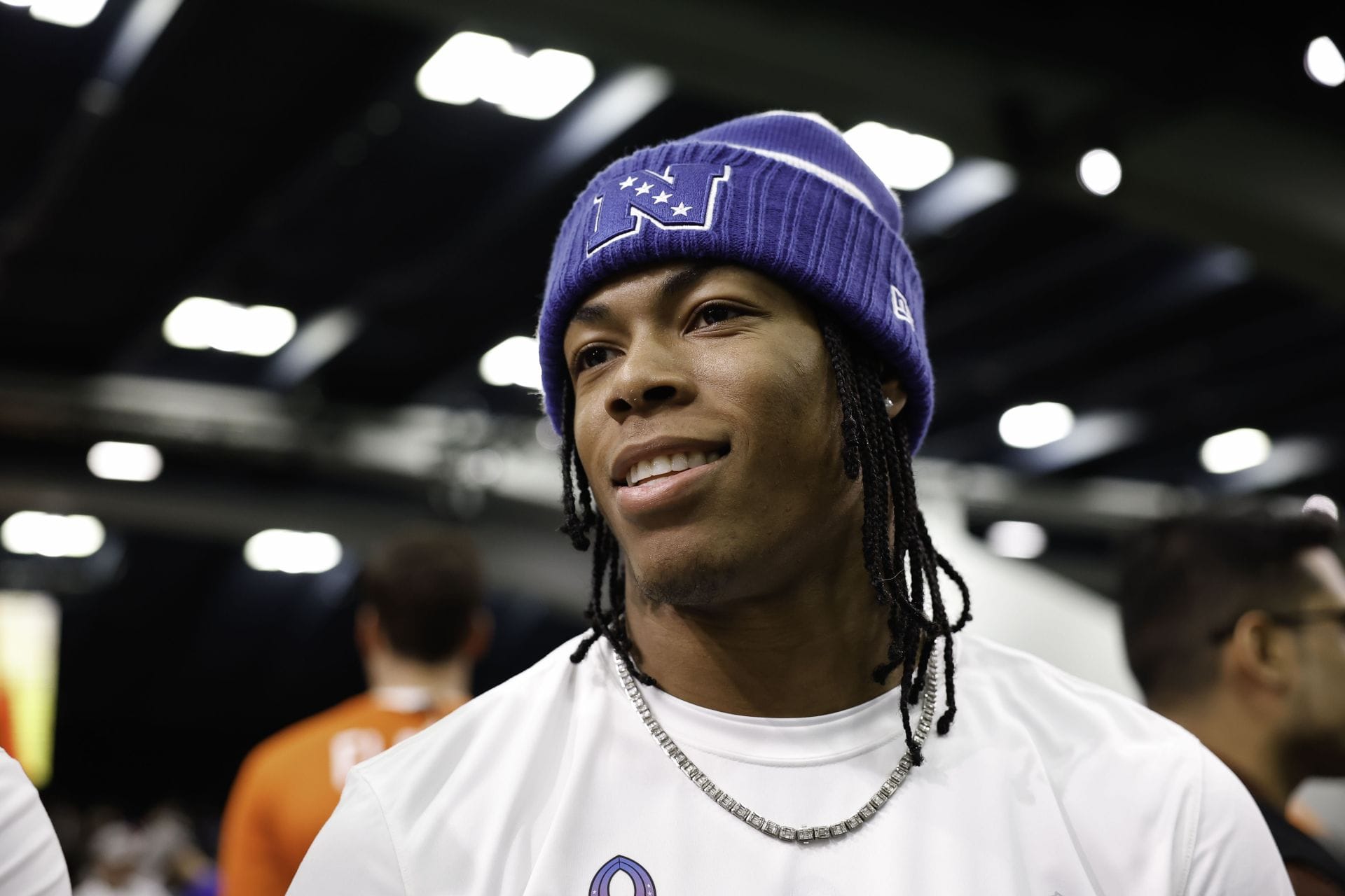 “Crazy overpay considering Bijan Robinson is better”: NFL fans react as Jahmyr Gibbs lands $67,500,000 contract extension with Lions