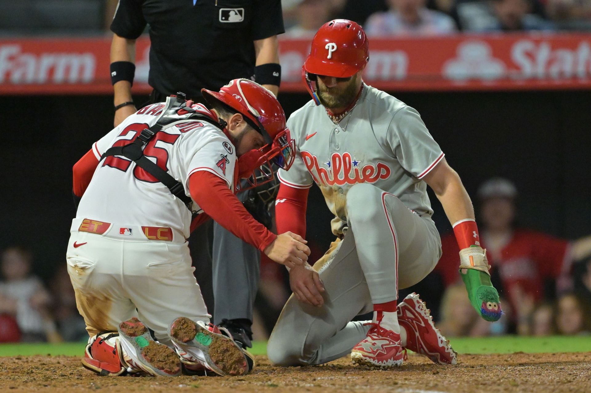 "MLB hates Bryce Harper"; "Game is rigged" - Fans react to overturned call against $330M Phillies superstar in Angels game